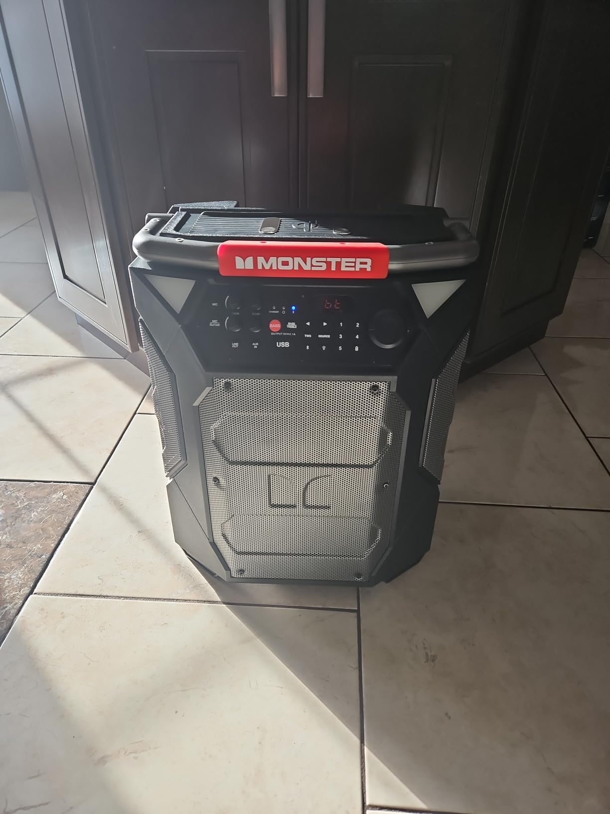 Monster Rockin' Roller 270 Indoor/Outdoor Portable Bluetooth Speaker | up to 200W of 270 Degree Sound & up to 100 Hours of Playtime - Customer Photo 2