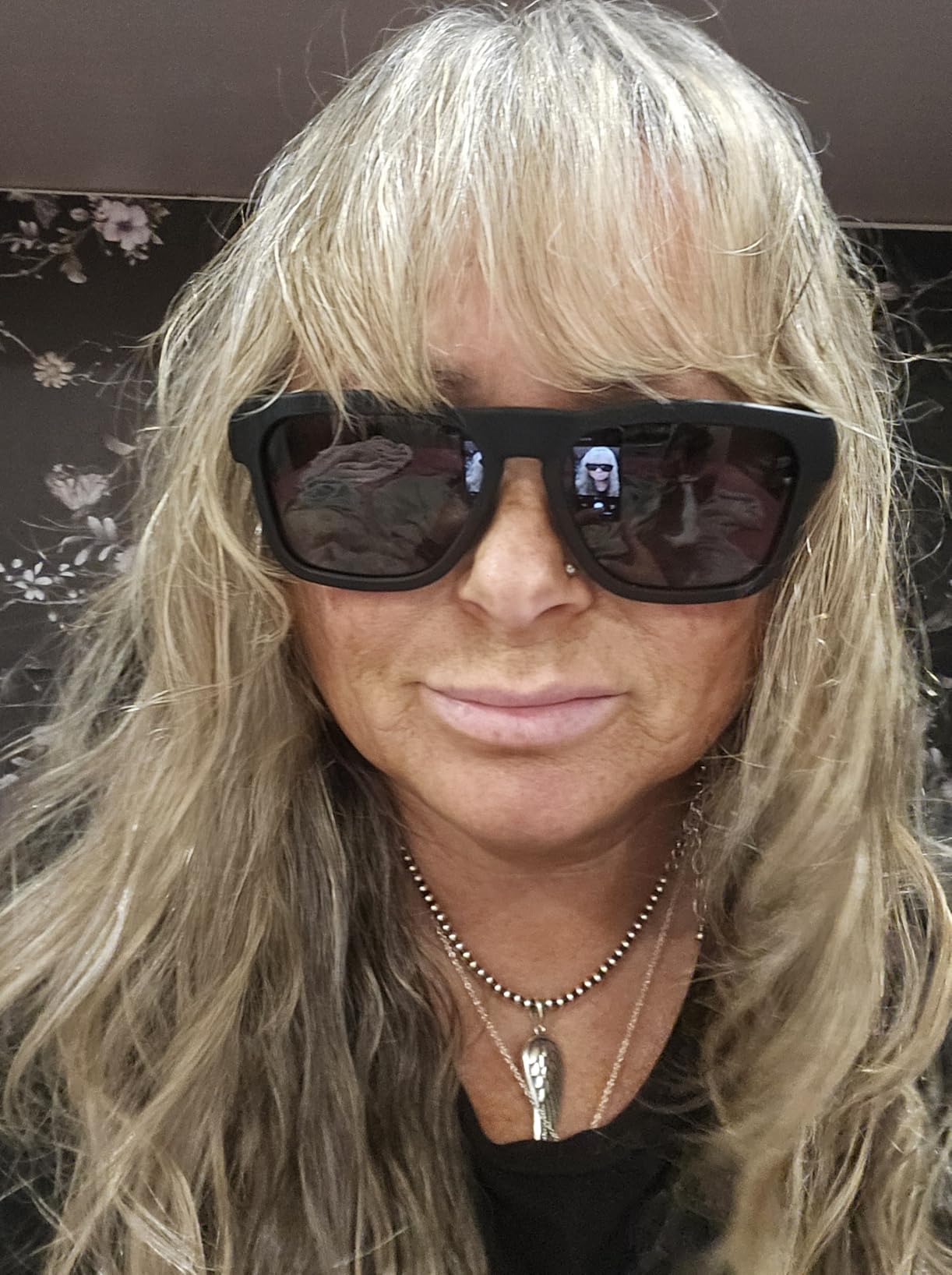 OhO Smart Glasses,Polarized Sunglasses with Bluetooth Speaker,Athletic/Outdoor UV Protection and Voice Control,Unisex (Grey Lens) Customer Review OhO Smart Glasses,Polarized Sunglasses with Bluetooth Speaker,Athletic/Outdoor UV Protection and Voice Control,Unisex (Grey Lens) - Customer Photo 2