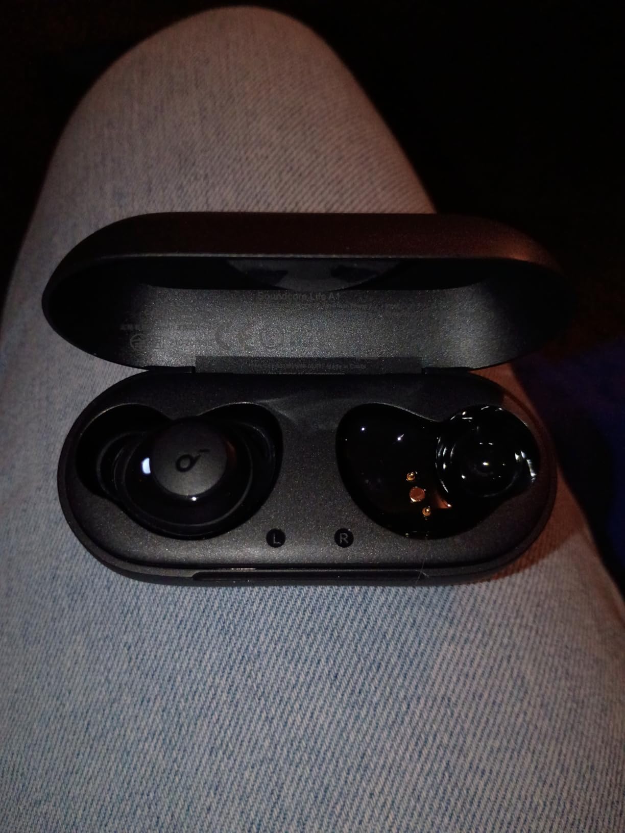 Soundcore by Anker Life A1 True Wireless Earbuds, Powerful Customized Sound, 40H Playtime, Wireless Charging, USB-C Fast Charge, IPX7 Waterproof, Button Control, Bluetooth Earbuds, Commute, Sports Customer Review Soundcore by Anker Life A1 True Wireless Earbuds, Powerful Customized Sound, 40H Playtime, Wireless Charging, USB-C Fast Charge, IPX7 Waterproof, Button Control, Bluetooth Earbuds, Commute, Sports - Customer Photo 1