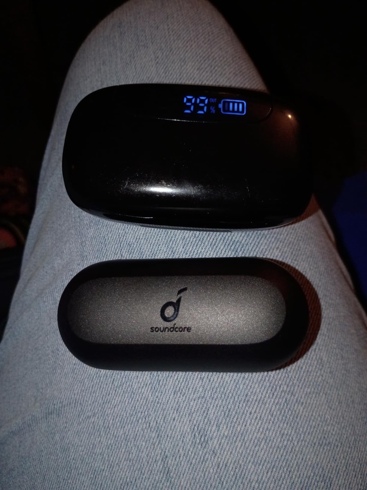 Soundcore by Anker Life A1 True Wireless Earbuds, Powerful Customized Sound, 40H Playtime, Wireless Charging, USB-C Fast Charge, IPX7 Waterproof, Button Control, Bluetooth Earbuds, Commute, Sports Customer Review Soundcore by Anker Life A1 True Wireless Earbuds, Powerful Customized Sound, 40H Playtime, Wireless Charging, USB-C Fast Charge, IPX7 Waterproof, Button Control, Bluetooth Earbuds, Commute, Sports - Customer Photo 2