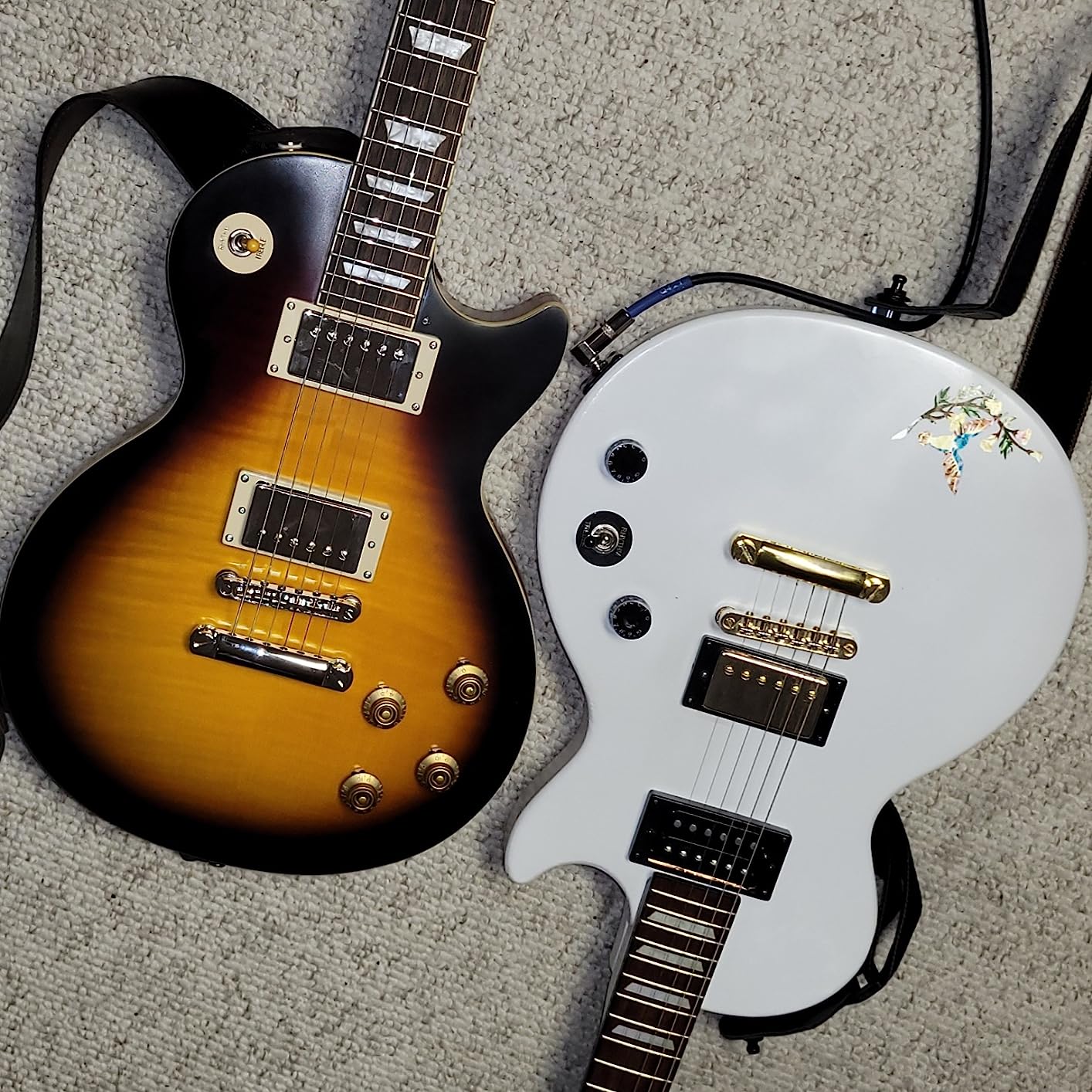 Epiphone 1959 Les Paul Standard, Aged Dark Burst with Hard Case Customer Review Epiphone 1959 Les Paul Standard, Aged Dark Burst with Hard Case - Customer Photo 5