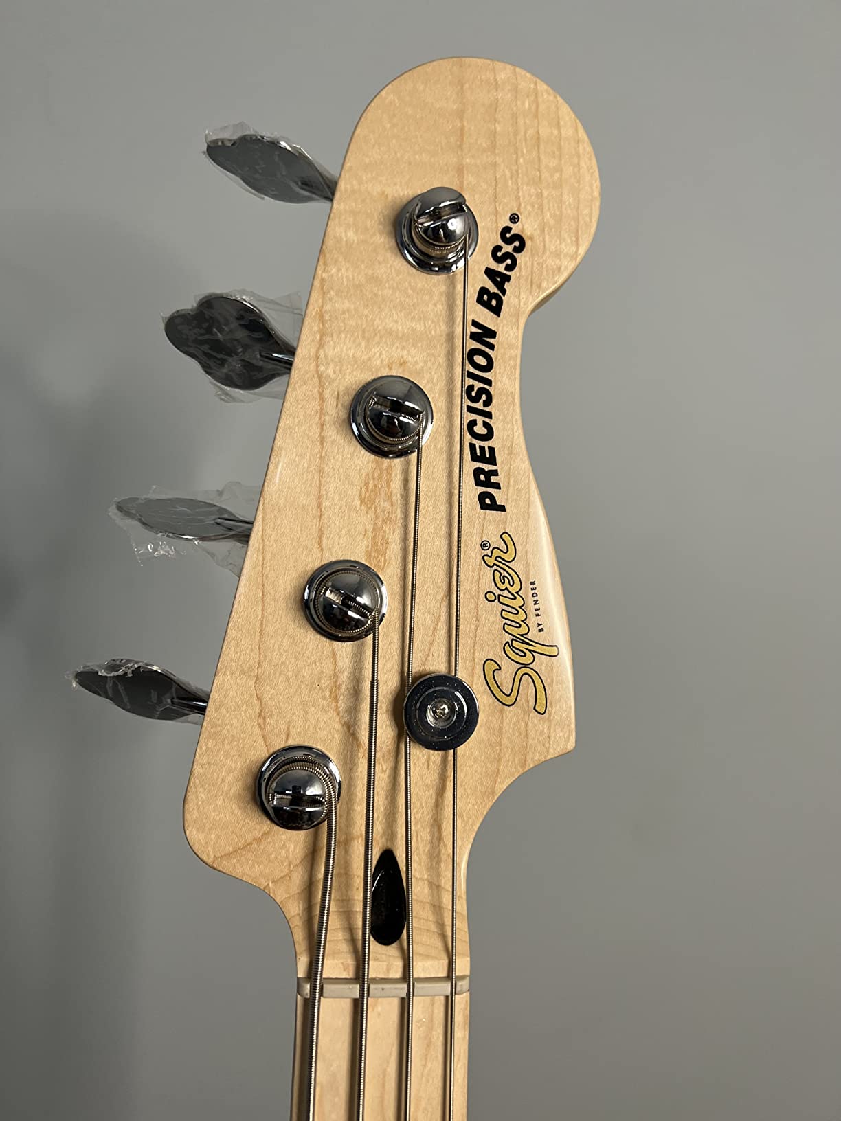 Squier Affinity Series Precision Bass, Lake Placid Blue, Laurel Fingerboard - Customer Photo 4