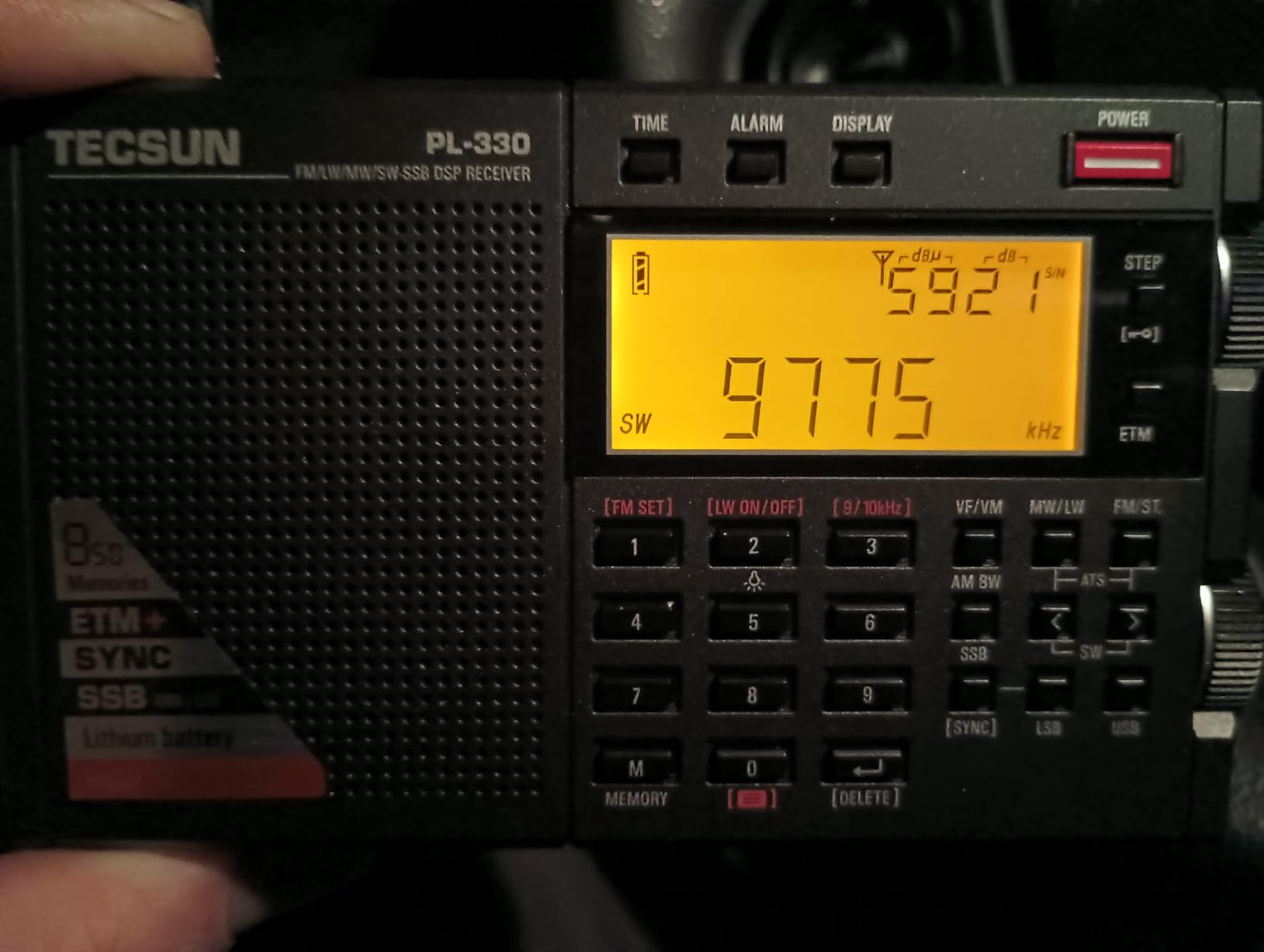 Tecsun Digital PL330 AM/FM/LW/SW Worldband Radio with Single Side Band Receiver Customer Review Tecsun Digital PL330 AM/FM/LW/SW Worldband Radio with Single Side Band Receiver - Customer Photo 1