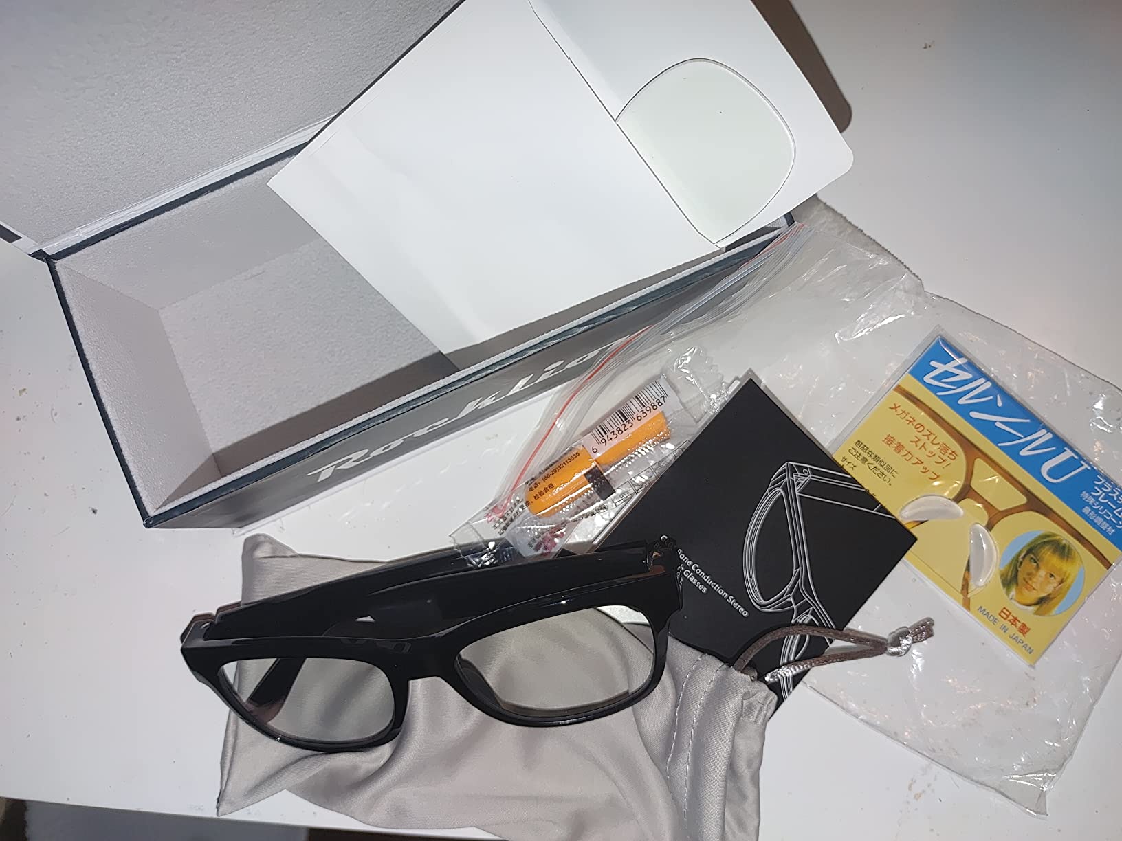 QZTELECTRONIC Bone Conduction Glasses, Open-Ear Headphones Bluetooth, Photochromic Sunglasses Anti Blue Ray, IP6 Waterproof Audio Glasses, Hand-Free Calling and Music, Smart Glasses for Women and Men Customer Review QZTELECTRONIC Bone Conduction Glasses, Open-Ear Headphones Bluetooth, Photochromic Sunglasses Anti Blue Ray, IP6 Waterproof Audio Glasses, Hand-Free Calling and Music, Smart Glasses for Women and Men - Customer Photo 2