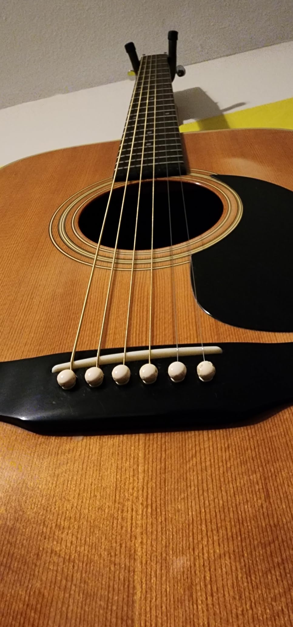 HAVENDI® Guitar Strings I Acoustic guitar strings with Phosphor Bronze Coating I Brilliant Sound Quality I Includes 3 Picks… Customer Review HAVENDI® Guitar Strings I Acoustic guitar strings with Phosphor Bronze Coating I Brilliant Sound Quality I Includes 3 Picks… - Customer Photo 1