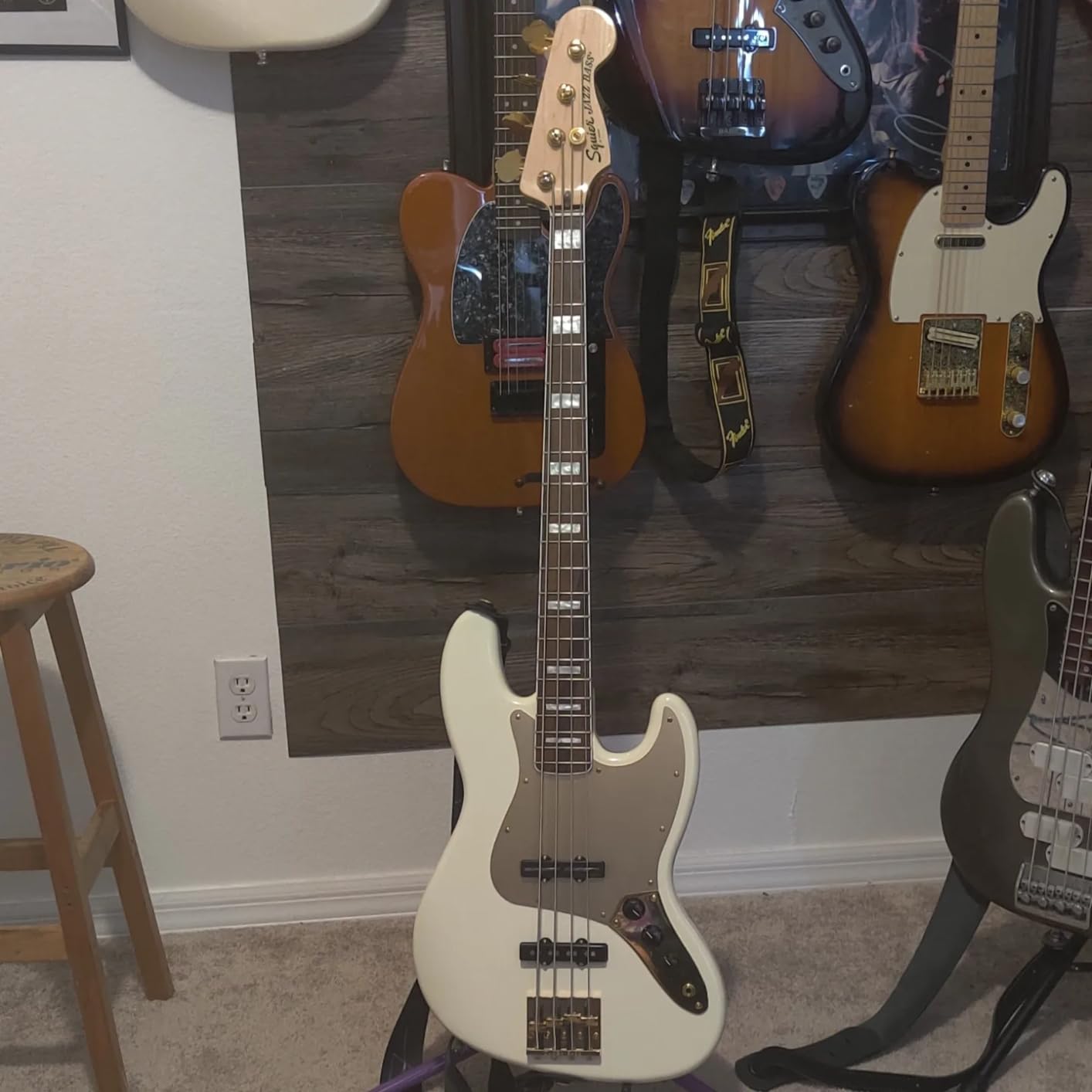 Guyker Ceramic Pickups Long Closed Electric Jazz Bass Pickups Closed Hot Single Rail Track 1 Set, JB11 Black Customer Review Guyker Ceramic Pickups Long Closed Electric Jazz Bass Pickups Closed Hot Single Rail Track 1 Set, JB11 Black - Customer Photo 2
