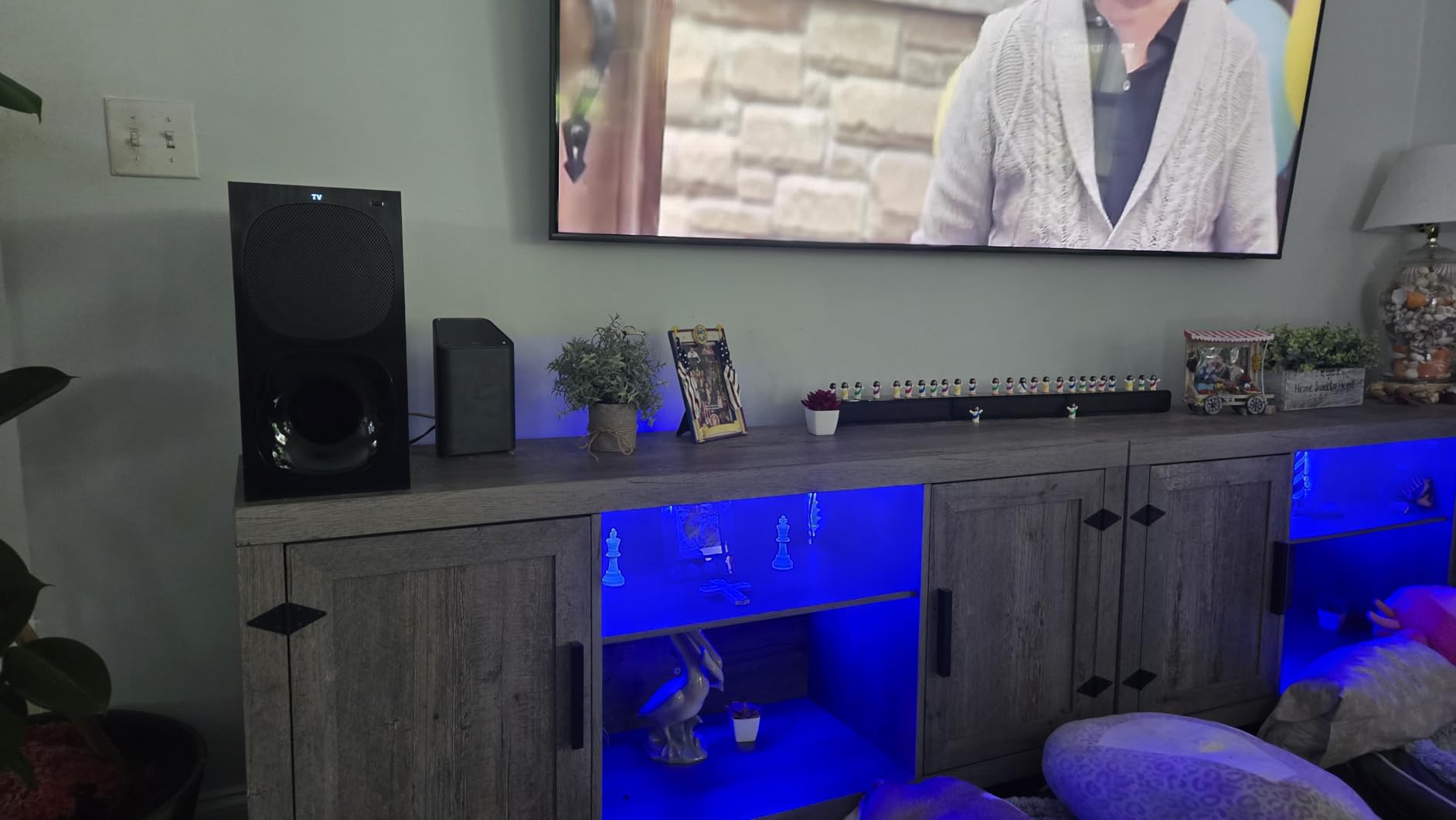 Sony HT-S40R 5.1ch Home Theater Soundbar System,black Customer Review Sony HT-S40R 5.1ch Home Theater Soundbar System,black - Customer Photo 1