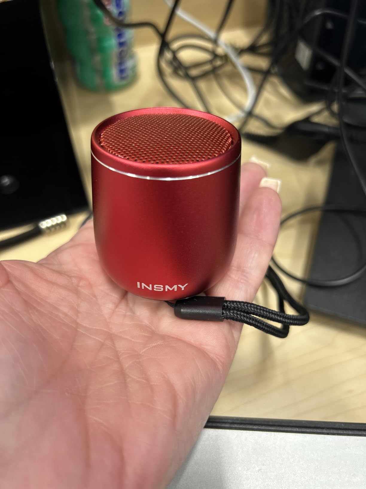 INSMY Small Bluetooth Speaker, Waterproof Mini Portable Wireless Speaker, Punchy Bass Rich Audio Stereo Pairing, Handheld Pocket Size, Built in Mic for Hiking Biking Gift Laptop Tablet (Red) Customer Review INSMY Small Bluetooth Speaker, Waterproof Mini Portable Wireless Speaker, Punchy Bass Rich Audio Stereo Pairing, Handheld Pocket Size, Built in Mic for Hiking Biking Gift Laptop Tablet (Red) - Customer Photo 2
