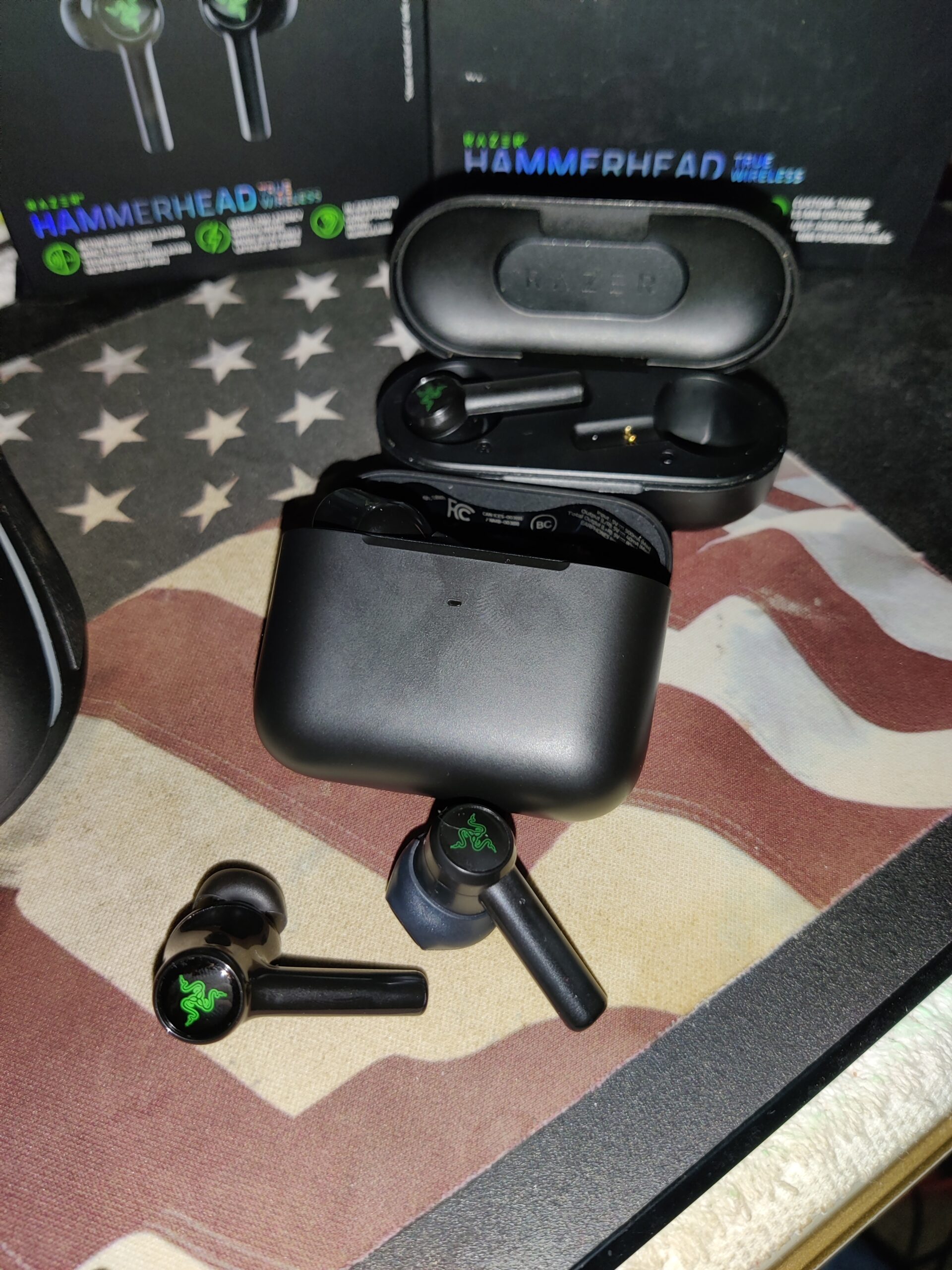 Razer Hammerhead True Wireless (2nd Gen) Bluetooth Gaming Earbuds: Chroma RGB Lighting -60ms Low-Latency- Active Noise Cancellation - Dual Environmental Noise Cancelling Microphones- Classic Black Customer Review Razer Hammerhead True Wireless (2nd Gen) Bluetooth Gaming Earbuds: Chroma RGB Lighting -60ms Low-Latency- Active Noise Cancellation - Dual Environmental Noise Cancelling Microphones- Classic Black - Customer Photo 2