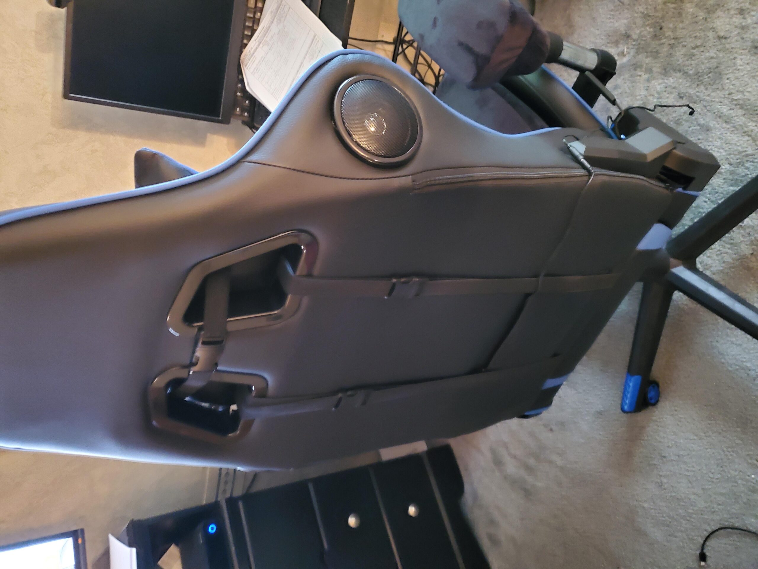 GTRACING Gaming Chair with Speakers Bluetooth Music Video Game Chair Audio Ergonomic Design Heavy Duty Office Computer Desk Chair (Black) Customer Review GTRACING Gaming Chair with Speakers Bluetooth Music Video Game Chair Audio Ergonomic Design Heavy Duty Office Computer Desk Chair (Black) - Customer Photo 1