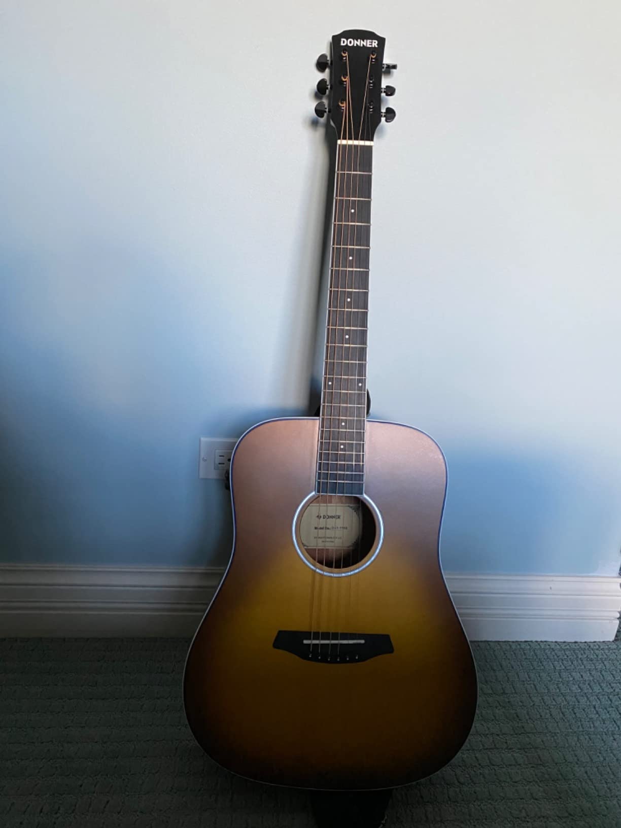 Donner Acoustic Electric Guitar Full Size Kit for Beginner Intermediate with Amplifier Capo Pick Tuner Strings Strap - 41 Inch customer photo 2