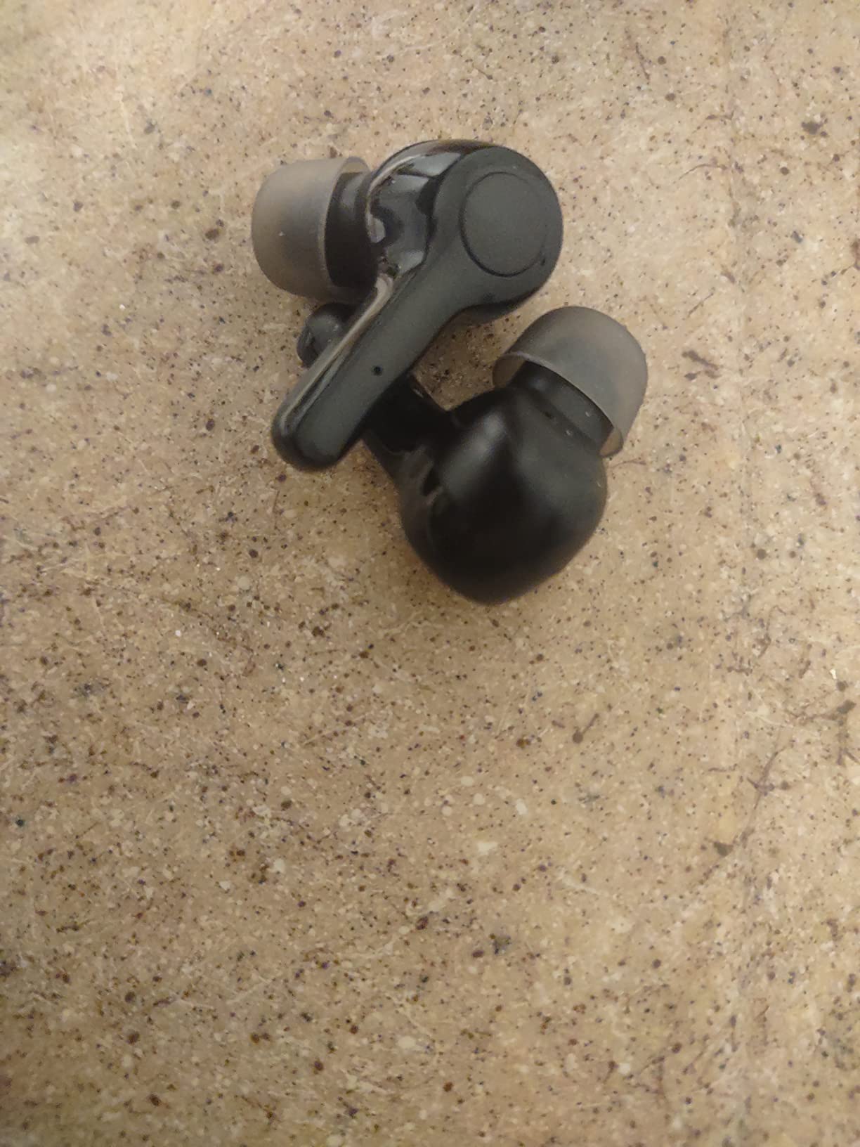 MOZOTER Bluetooth 5.3 Wireless Earbuds,Deep Bass Loud Sound Clear Call Noise Cancelling with 4 Microphones in-Ear Headphones with Wireless Charging Case Compatible for iPhone Android,Workout - Customer Photo 3