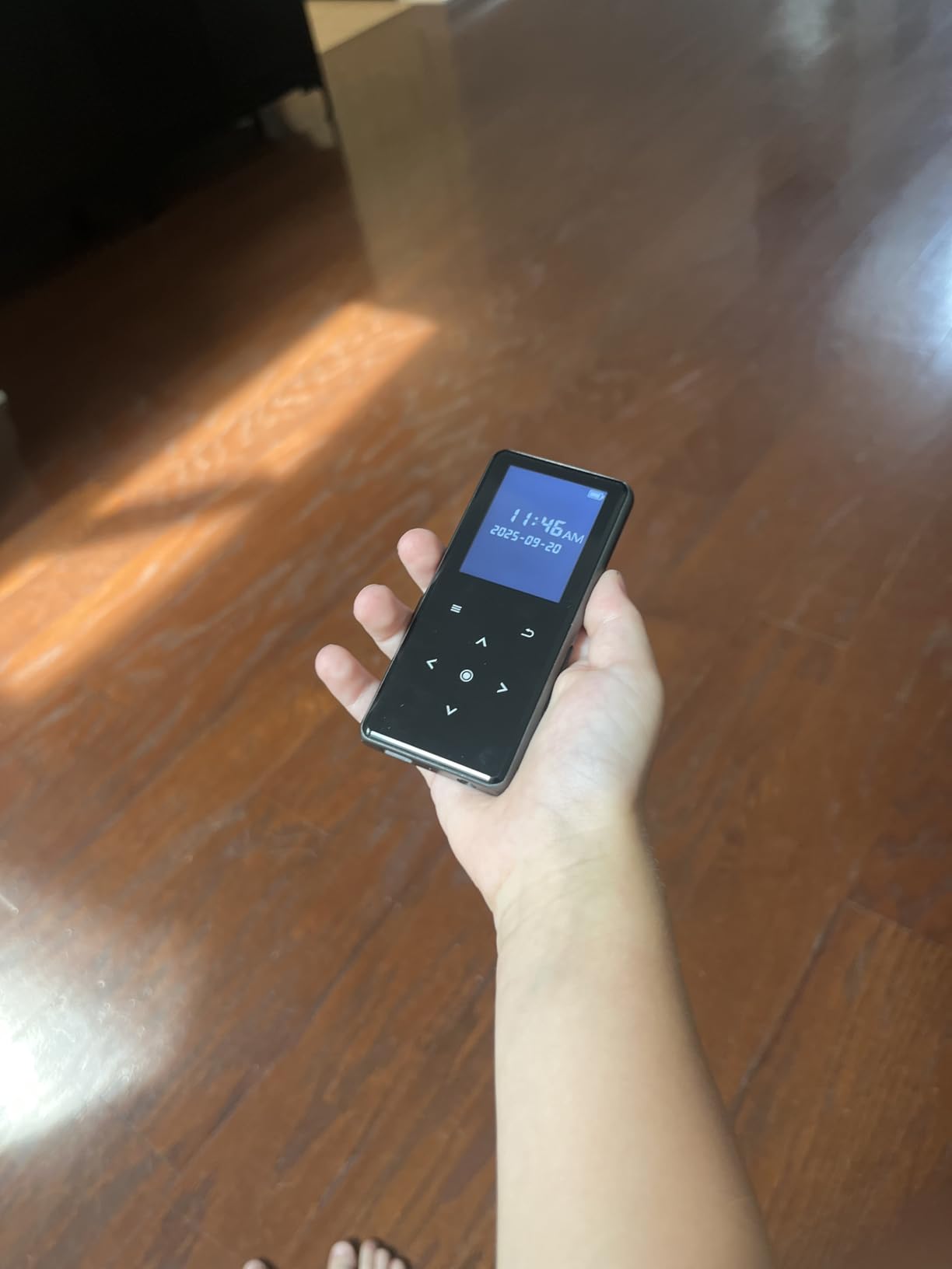 64GB MP3 Player with Bluetooth 5.2, AiMoonsa Music Player with Built-in HD Speaker, FM Radio, Voice Recorder, HiFi Sound, E-Book, Earphones Included - Customer Photo 1