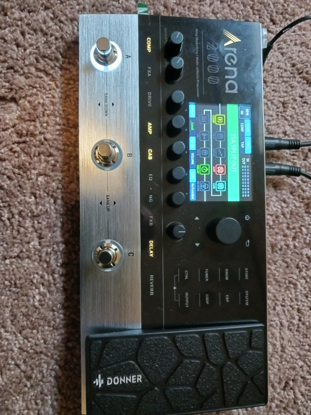 Donner Arena 2000 Guitar Multi-Effects Pedal with 278 Effects, 100 IRs, Looper, Drum Machine, Amp Modeling, XLR and MIDI Support - Customer Photo 1