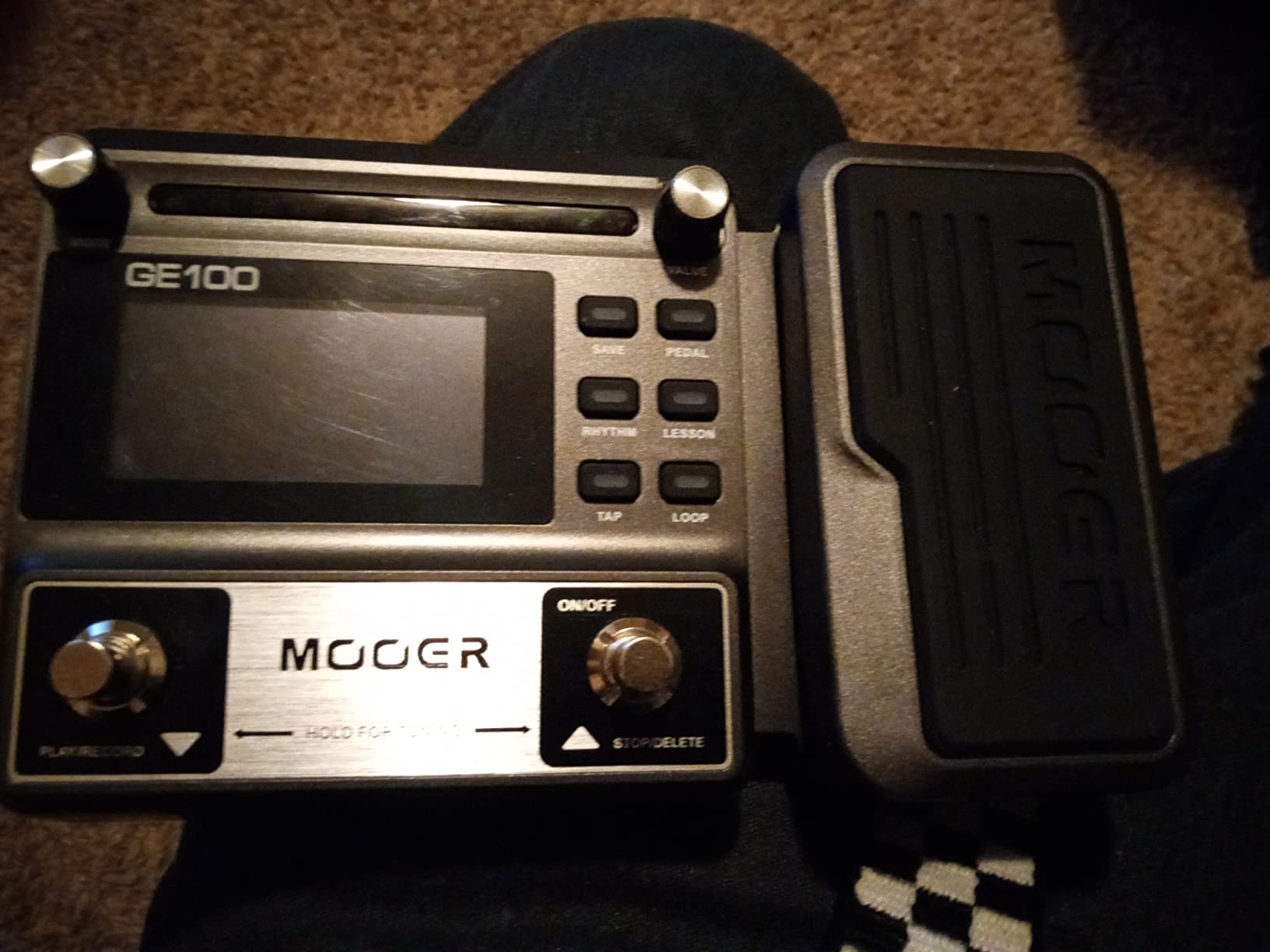 MOOER GE100 Multi-Effects Guitar Pedal with 80 Presets, 66 Effects, Loop and Expression Volume Pedal, Tap Tempo, Headphone Out Customer Review MOOER GE100 Multi-Effects Guitar Pedal with 80 Presets, 66 Effects, Loop and Expression Volume Pedal, Tap Tempo, Headphone Out - Customer Photo 3