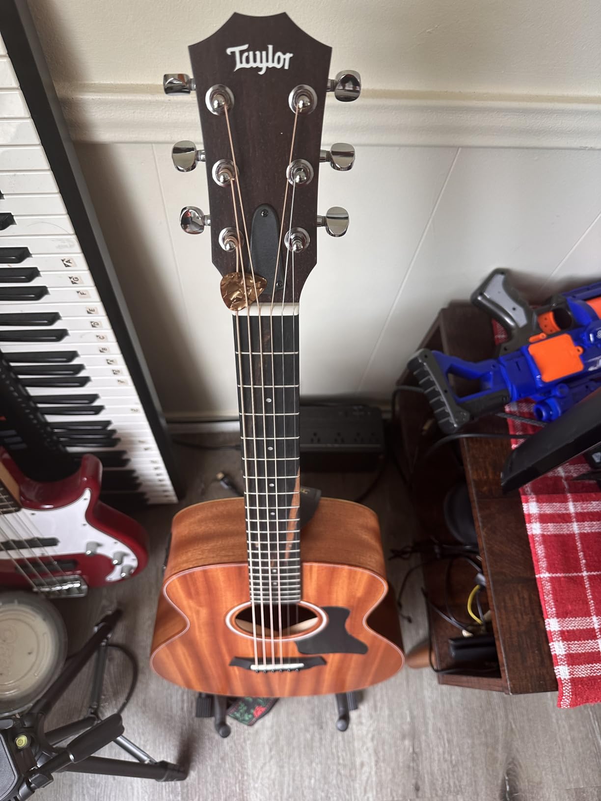 Taylor GS Mini-e Mahogany, Acoustic Guitar Customer Review Taylor GS Mini-e Mahogany, Acoustic Guitar - Customer Photo 2