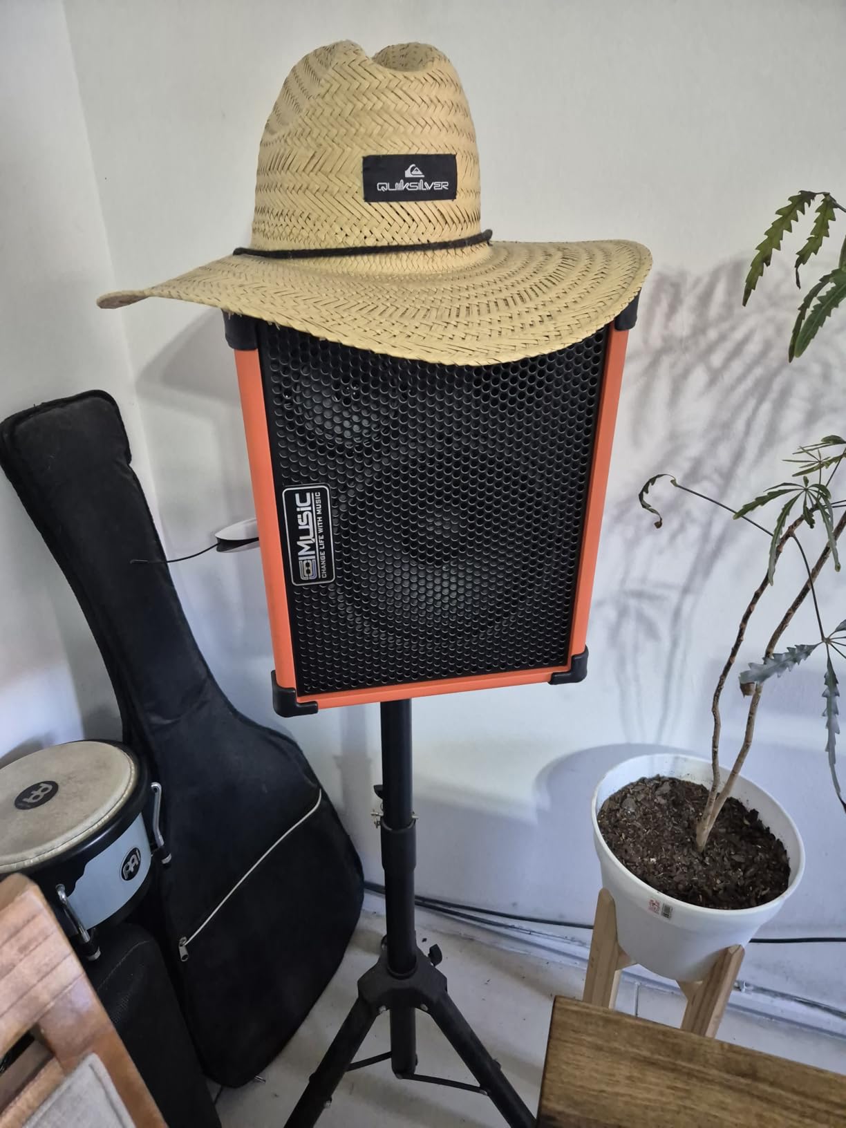 Coolmusic BP80 Battery Powered Acoustic Guitar Amplifier- Portable Bluetooth Speaker 100W, 6 Inputs,3 Band EQ,Black(3-Year Warranty) Customer Review Coolmusic BP80 Battery Powered Acoustic Guitar Amplifier- Portable Bluetooth Speaker 100W, 6 Inputs,3 Band EQ,Black(3-Year Warranty) - Customer Photo 2