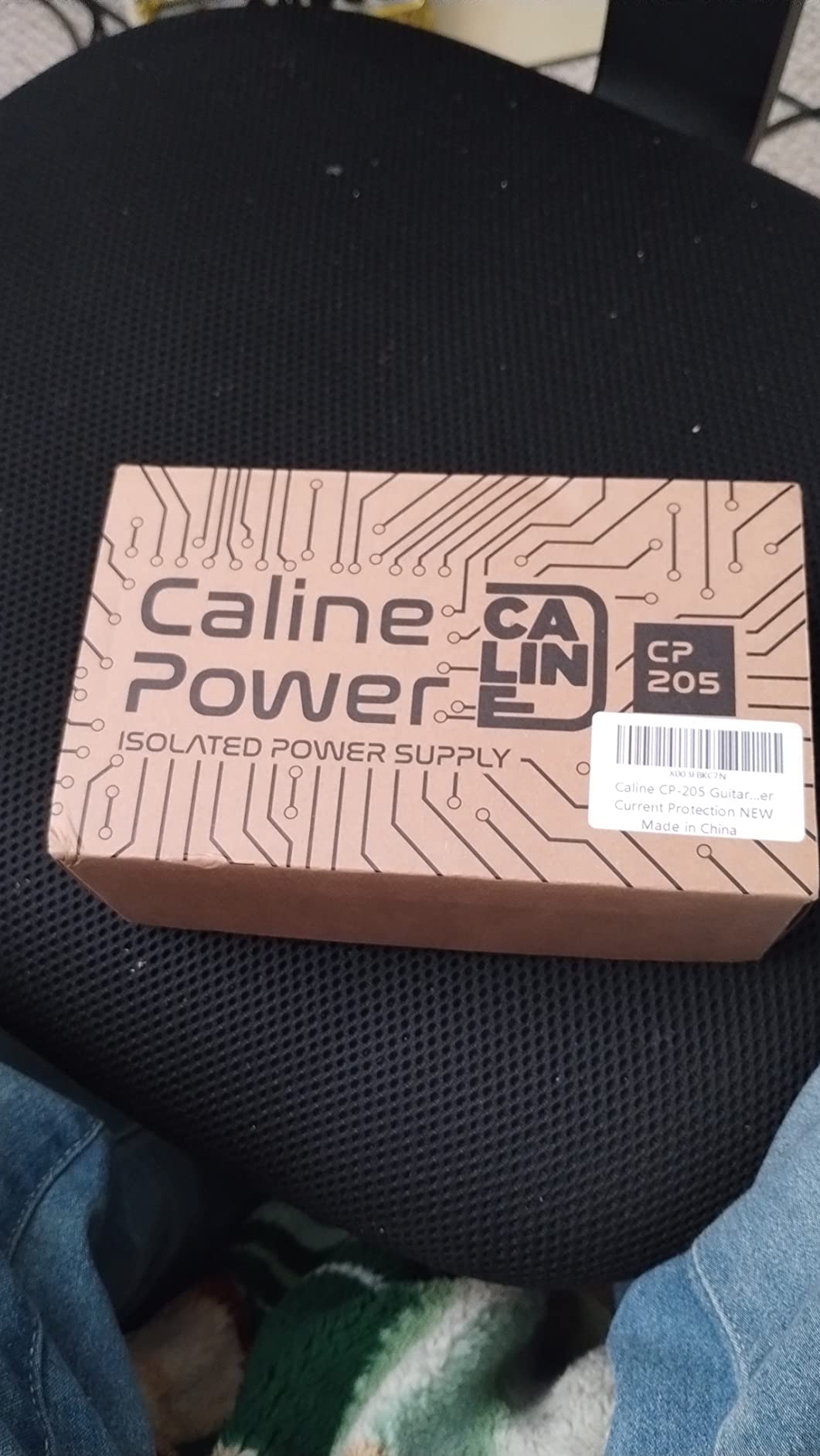 Caline CP-205 Guitar Pedal Power Supply, DC 9V True Isolated Pedalboard Power Supply with 8 Totally Isolated Outputs(300mA/500mA), Noiselessly Customer Review Caline CP-205 Guitar Pedal Power Supply, DC 9V True Isolated Pedalboard Power Supply with 8 Totally Isolated Outputs(300mA/500mA), Noiselessly - Customer Photo 1