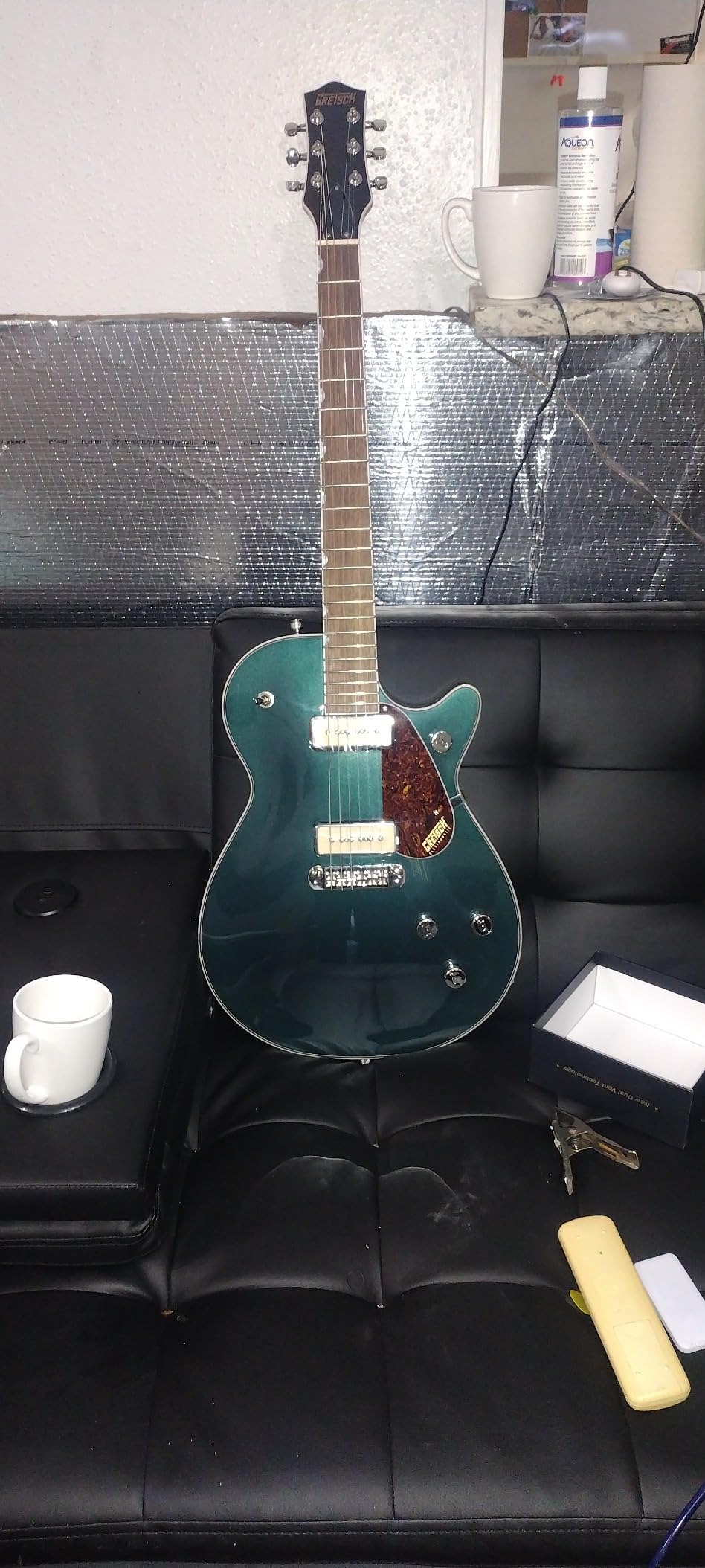 Gretsch G5210-P90 Electromatic 6-String Right-Handed Jet Two 90 Electric Guitar with Gloss Finish and Mahogany Body (Cadillac Green) - Customer Photo 1