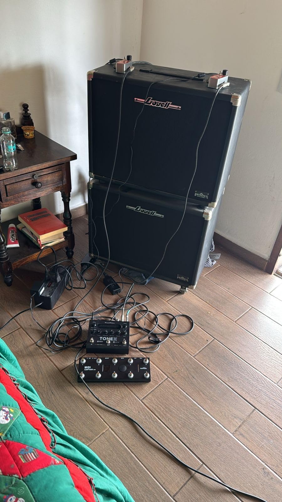 IK Multimedia TONEX Pedal: Stereo multi-effects guitar and bass pedal with 150 Presets, 15 Pre/Post FX, Tuner, Tap Tempo, Headphone Out, Software Player and Editor Customer Review IK Multimedia TONEX Pedal: Stereo multi-effects guitar and bass pedal with 150 Presets, 15 Pre/Post FX, Tuner, Tap Tempo, Headphone Out, Software Player and Editor - Customer Photo 2
