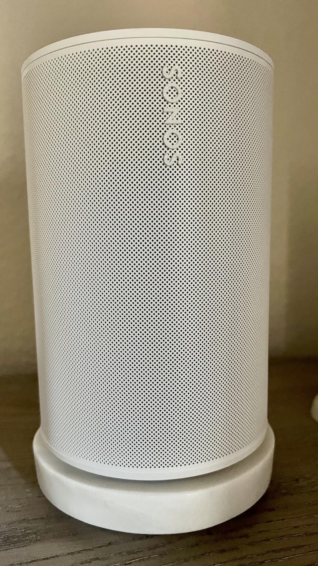 Sonos Era 100 - Black - Wireless, Alexa Enabled Smart Speaker customer photo 1