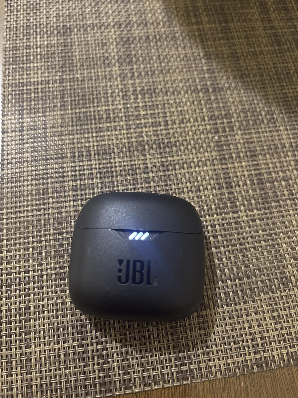 JBL Tune Flex - True Wireless Noise Cancelling Earbuds (Black), Small Customer Review JBL Tune Flex - True Wireless Noise Cancelling Earbuds (Black), Small - Customer Photo 2