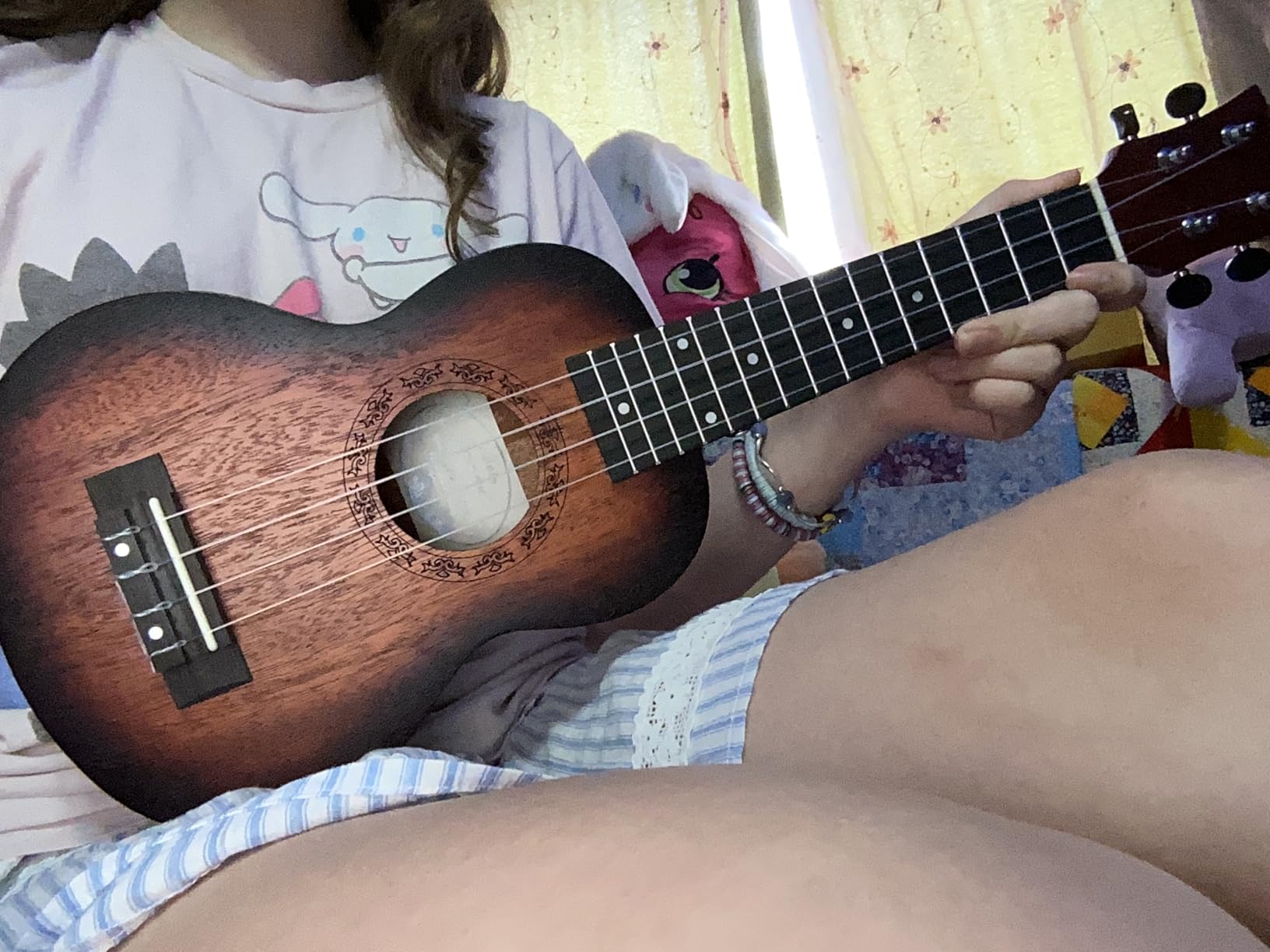 AODSK Soprano Ukulele for Beginner 21 Inch Ukelele with Gig Bag Strap Nylon String 4 Picks Holiday Gift Customer Review AODSK Soprano Ukulele for Beginner 21 Inch Ukelele with Gig Bag Strap Nylon String 4 Picks Holiday Gift - Customer Photo 2