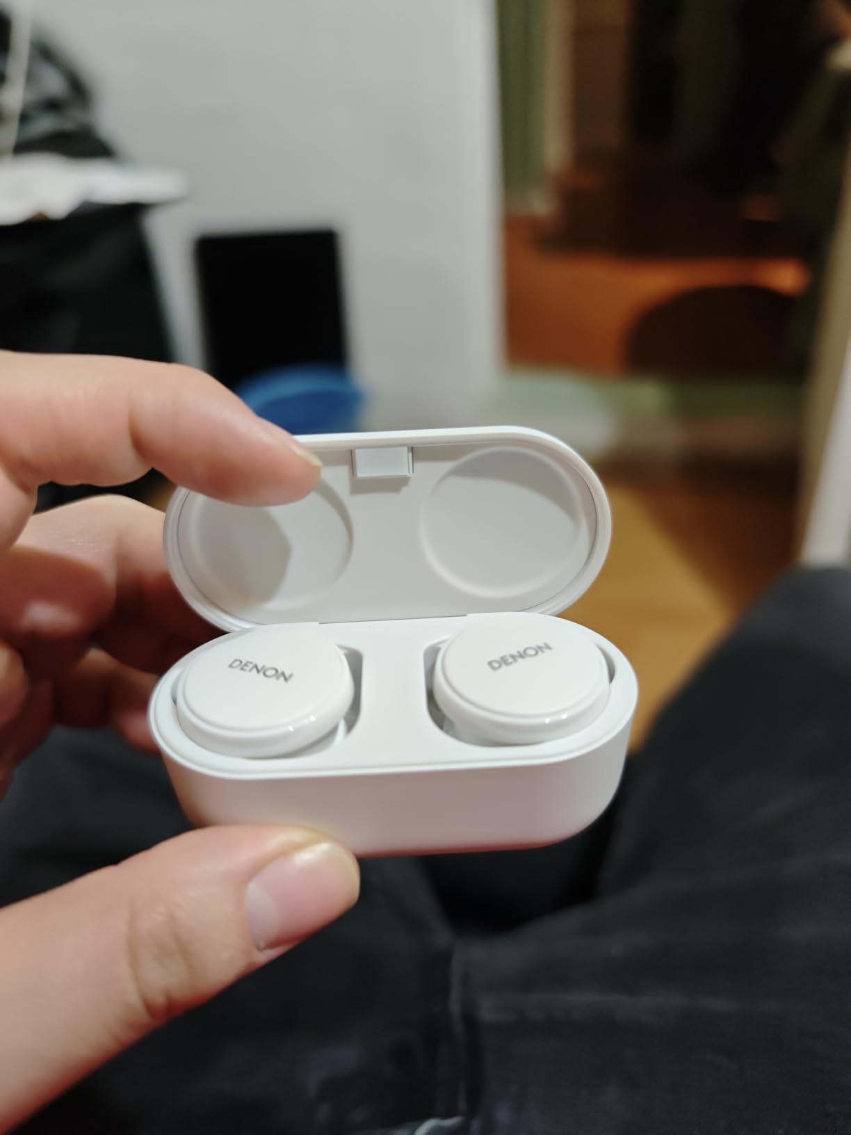 Denon PerL True Wireless Earbuds - Active Noise Cancelling, Bluetooth, Personalized Sound with Masimo Adaptive Acoustic Technology, 24-Hr Battery Life, Wireless Charging, Black Customer Review Denon PerL True Wireless Earbuds - Active Noise Cancelling, Bluetooth, Personalized Sound with Masimo Adaptive Acoustic Technology, 24-Hr Battery Life, Wireless Charging, Black - Customer Photo 2