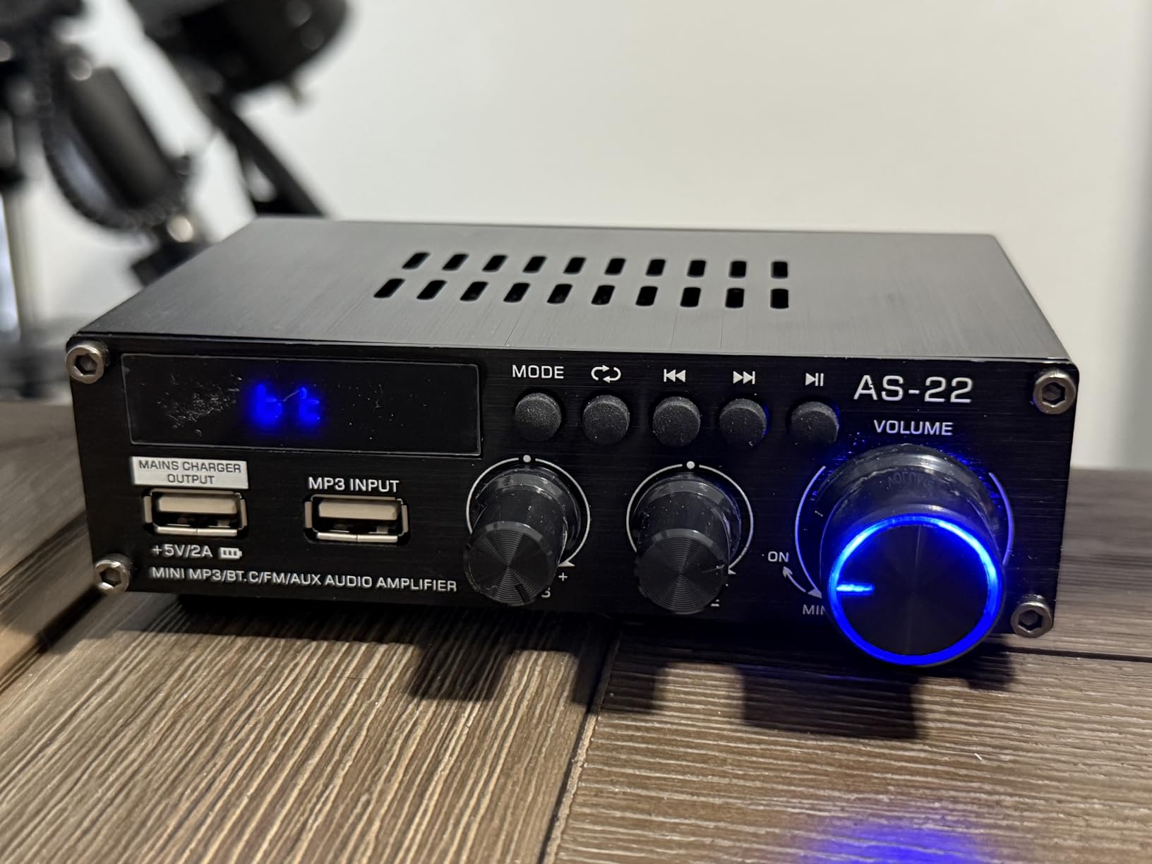 Sunbuck Mini Amplifier, 2 Channel Stereo Amplifier, Power Amplifier Max 300Wx2 Output, Bluetooth Amplifier for Home Speakers, Stereo Receiver with RCA/USB/FM/AUX, Mini Amplifier for Speakers, AS-22BU Customer Review Sunbuck Mini Amplifier, 2 Channel Stereo Amplifier, Power Amplifier Max 300Wx2 Output, Bluetooth Amplifier for Home Speakers, Stereo Receiver with RCA/USB/FM/AUX, Mini Amplifier for Speakers, AS-22BU - Customer Photo 1