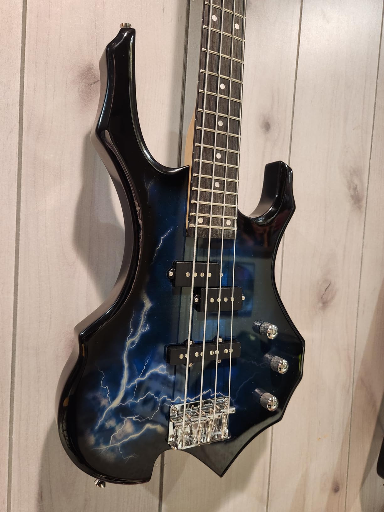 Ktaxon Electric Bass Guitar Full Size Flame Design Bass Set with 20 Watt Amplifier, Portable Bass Bag, Superior Amp Wire, Adjustable Guitar Strap, Plectrum, Wrench Tool(Matte Black) Customer Review Ktaxon Electric Bass Guitar Full Size Flame Design Bass Set with 20 Watt Amplifier, Portable Bass Bag, Superior Amp Wire, Adjustable Guitar Strap, Plectrum, Wrench Tool(Matte Black) - Customer Photo 2