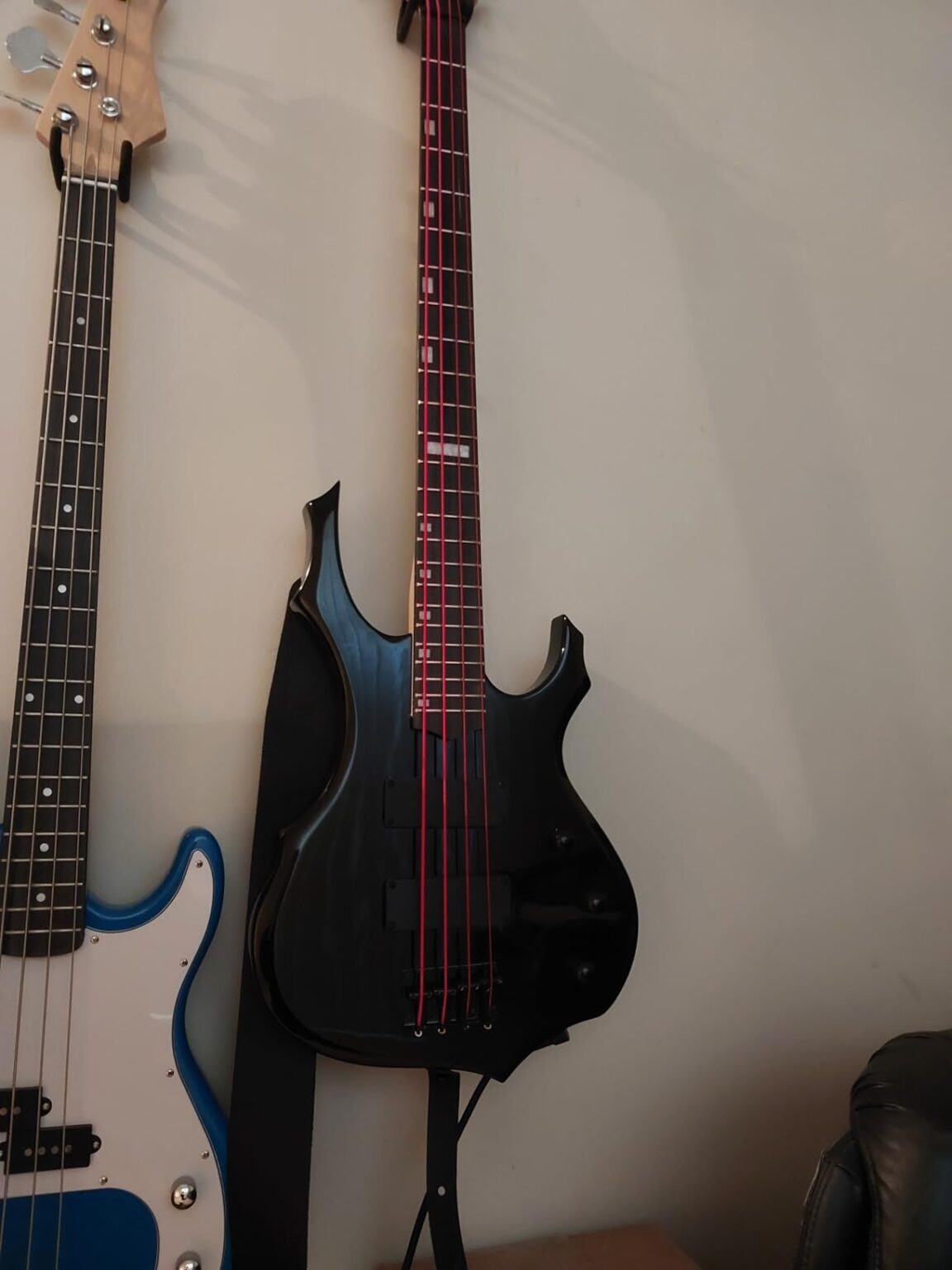 10 Best Bass Guitars For Metal (July 2026) Tested and Reviewed - VVN News