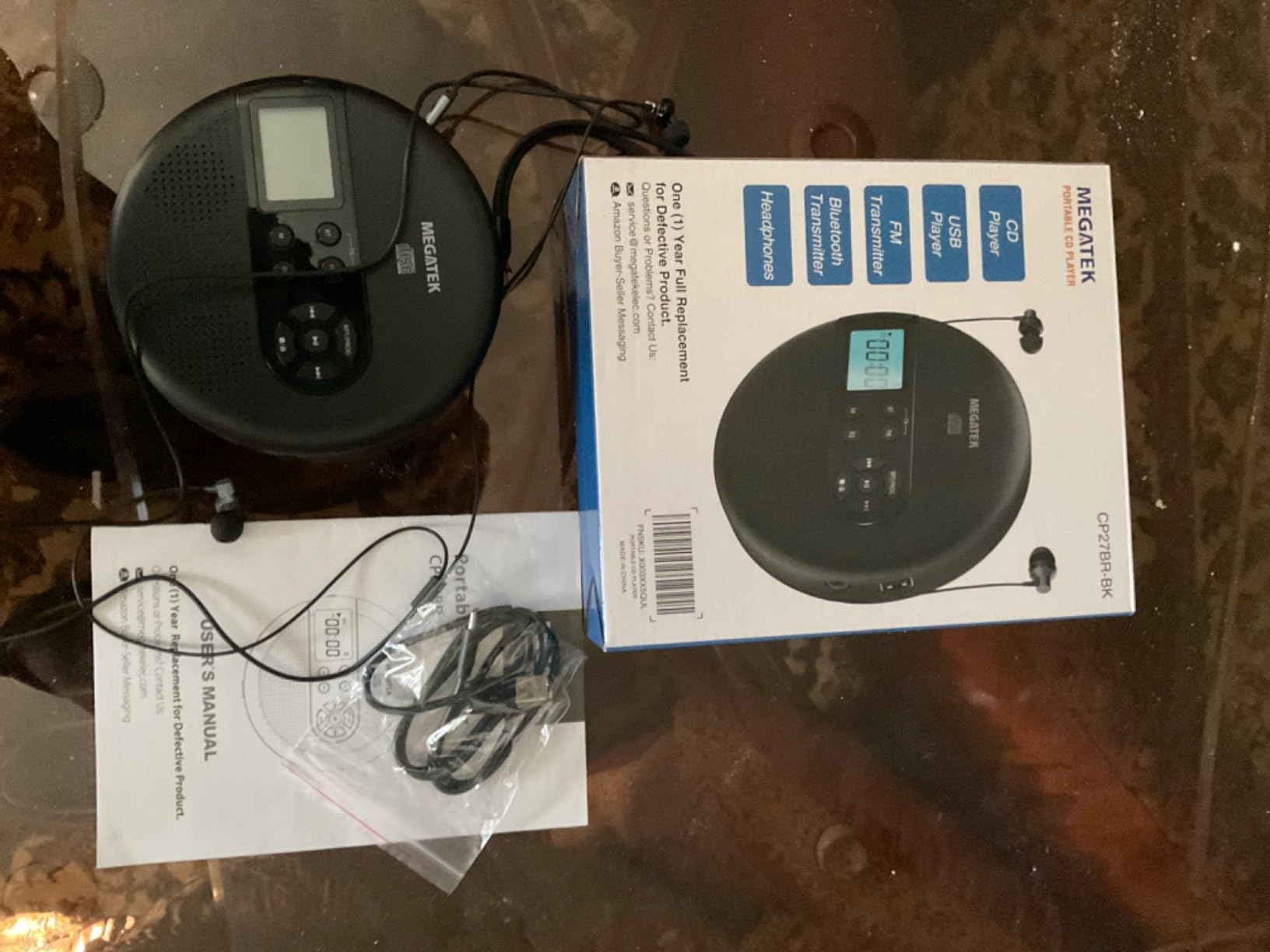 MEGATEK CP27BR Portable CD Player Bluetooth for Car with FM Transmitter, USB, AUX, LCD Display, Anti-Skip, Stereo Speakers, Headphones & Rechargeable Battery - Black customer photo 1