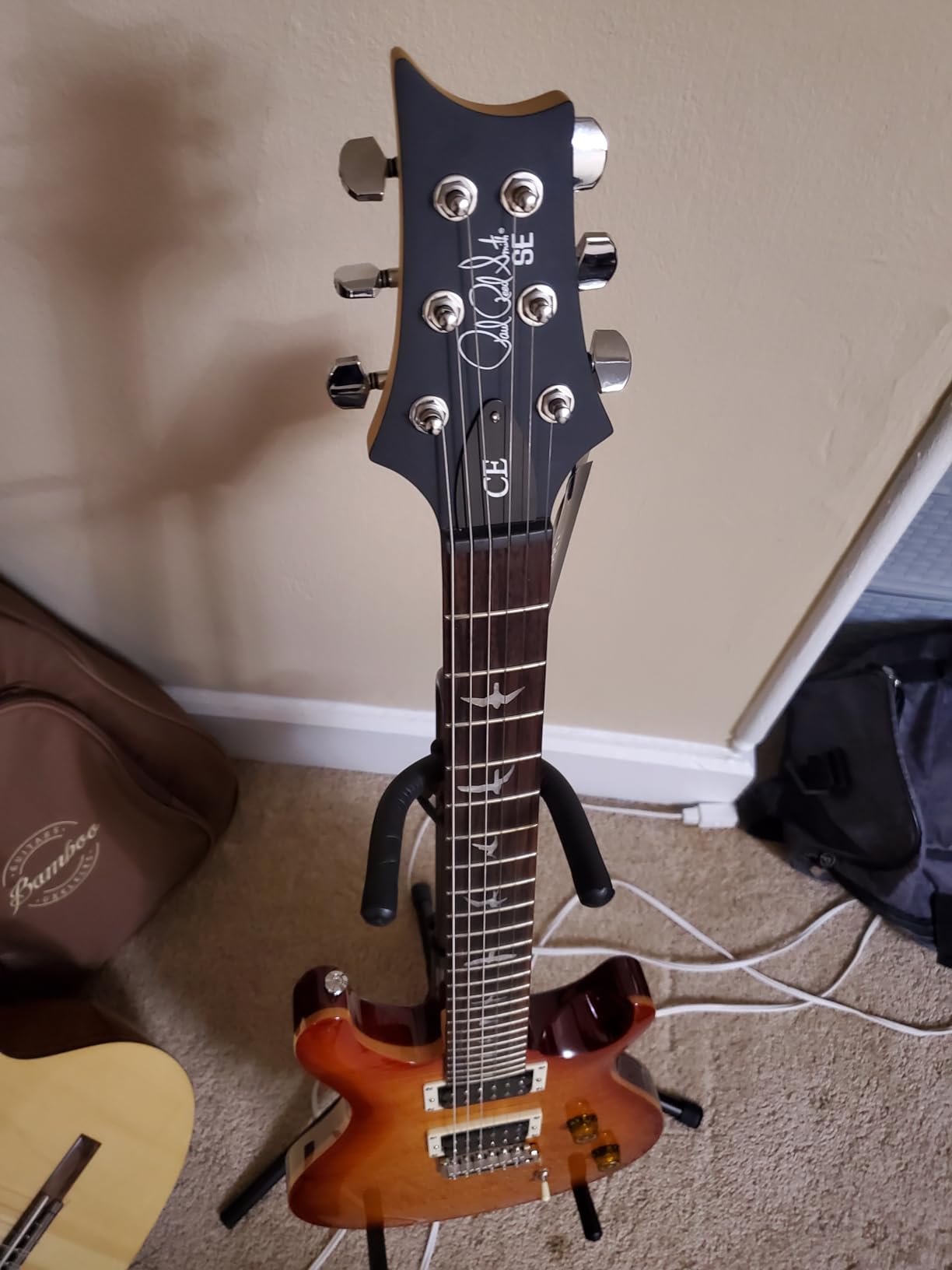 PRS Guitars 6 String SE CE 24 Electric Guitar, Black Cherry with Gigbag, Right Customer Review PRS Guitars 6 String SE CE 24 Electric Guitar, Black Cherry with Gigbag, Right - Customer Photo 1