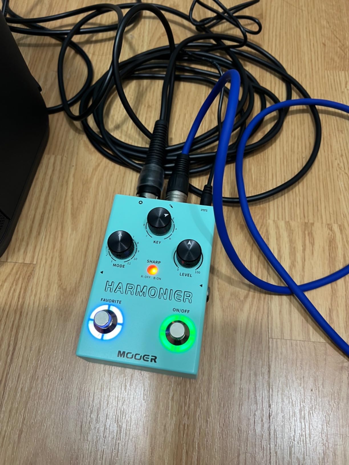 MOOER Autuner Vocal Effects Processor Voice Pedal Pitch Correction Reverb Delay Guitar Vocal Stompbox Microphone Amplifier for Guitarist Recording Live Performance Singing Streaming (MVP1) Customer Review MOOER Autuner Vocal Effects Processor Voice Pedal Pitch Correction Reverb Delay Guitar Vocal Stompbox Microphone Amplifier for Guitarist Recording Live Performance Singing Streaming (MVP1) - Customer Photo 1