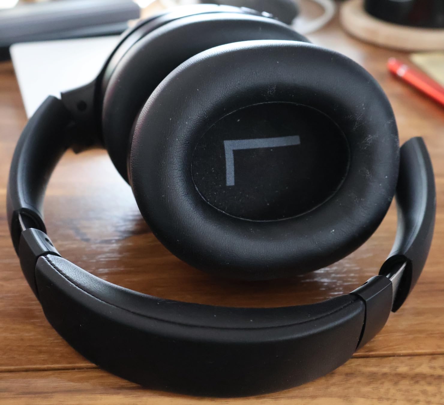 Bluetooth Headphones, Hybrid Active Noise Cancelling Wireless Headphones Over Ear with Microphone, Up to 140H Playtime, Transparency Mode, Deep Bass, Clear Calls, Comfort fit for Travel, Home Office Customer Review Bluetooth Headphones, Hybrid Active Noise Cancelling Wireless Headphones Over Ear with Microphone, Up to 140H Playtime, Transparency Mode, Deep Bass, Clear Calls, Comfort fit for Travel, Home Office - Customer Photo 1