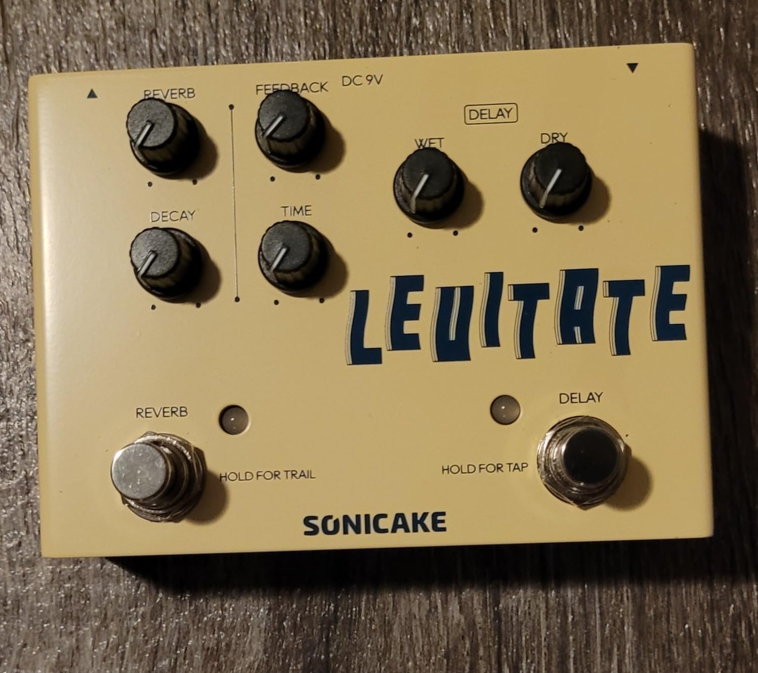 SONICAKE Acoustic Guitar Effects Pedal with Analog Preamp and Digital Reverb Acoustic Instruments with XLR Output - A Factory Customer Review SONICAKE Acoustic Guitar Effects Pedal with Analog Preamp and Digital Reverb Acoustic Instruments with XLR Output - A Factory - Customer Photo 3