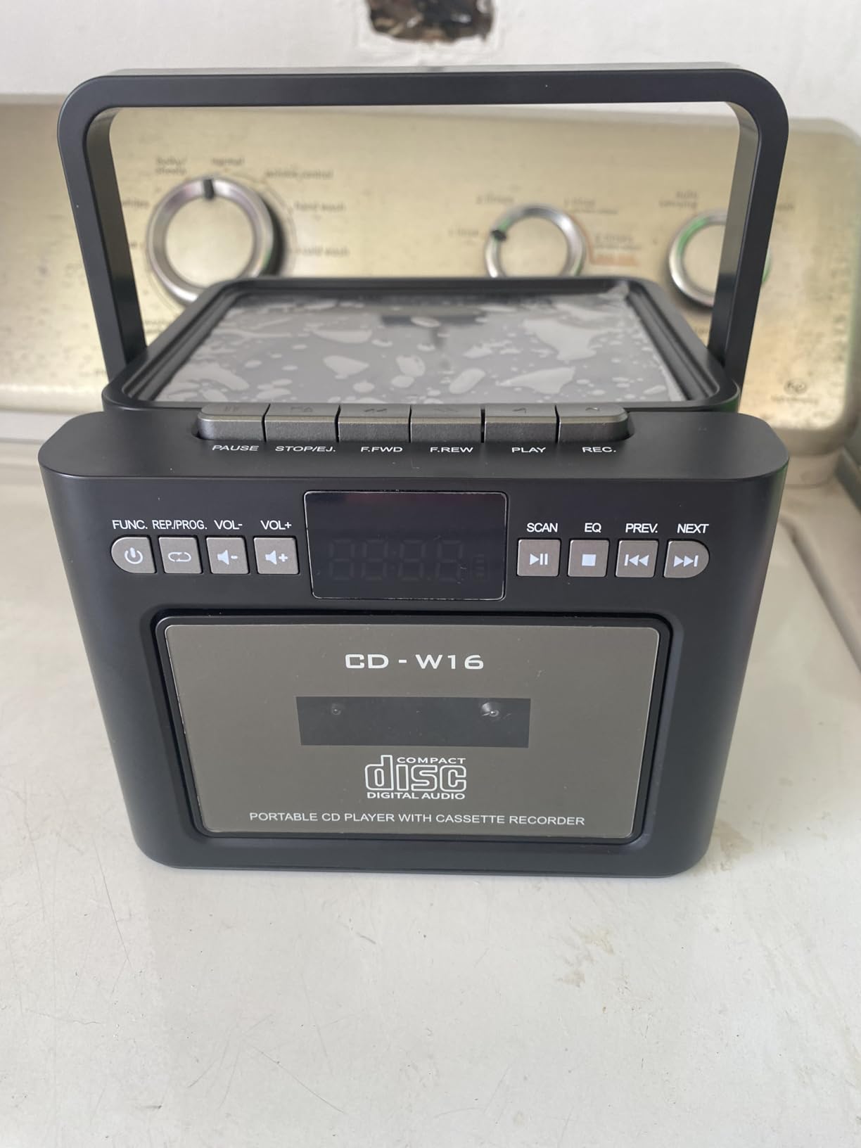 Boombox Cassette CD Player Bluetooth5.1 with 5000mAh Battery,5W Dual Stereo Speakers,Rechargeable CD Player with FM Radio,Remote Control,Tape Recording,3.5mm Earphone Jack,AUX/Micro SD/USB for Home - Customer Photo 2