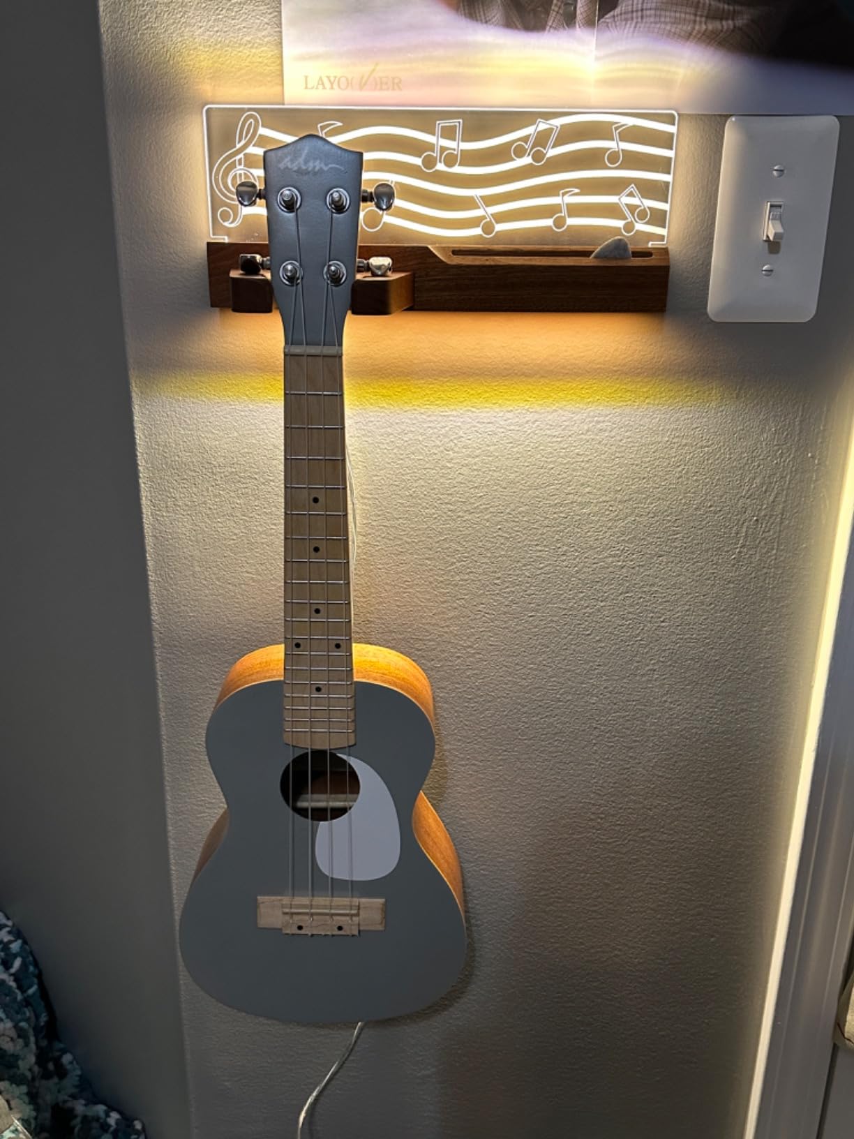 Guitar Wall Mount Stand with LED Lights - Solid Wood & Acrylic USB-Powered Guitar Accessories - Gift for Men, Guitar Players, Music Lovers (for Acoustic, Electric Bass, Ukulele) Customer Review Guitar Wall Mount Stand with LED Lights - Solid Wood & Acrylic USB-Powered Guitar Accessories - Gift for Men, Guitar Players, Music Lovers (for Acoustic, Electric Bass, Ukulele) - Customer Photo 2