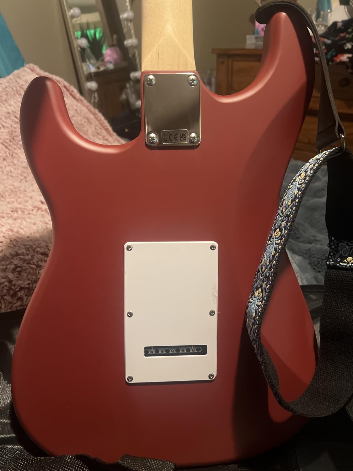 Fender Squier Debut Series Stratocaster Electric Guitar, Beginner Guitar, with 2-Year Warranty, Includes Free Lessons, Black with Matte Finish - Customer Photo 2