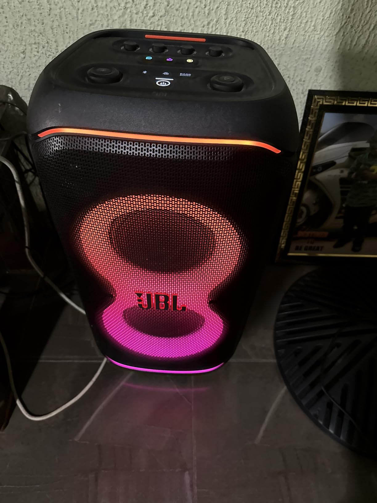 JBL PartyBox Stage 320 - Portable Party Speaker with Telescopic Handle & Wide, Sturdy Wheels, Powerful JBL Pro Sound, Futuristic lightshow, Up to 18 Hours of Play time, Splash Proof (Black) - Customer Photo 1