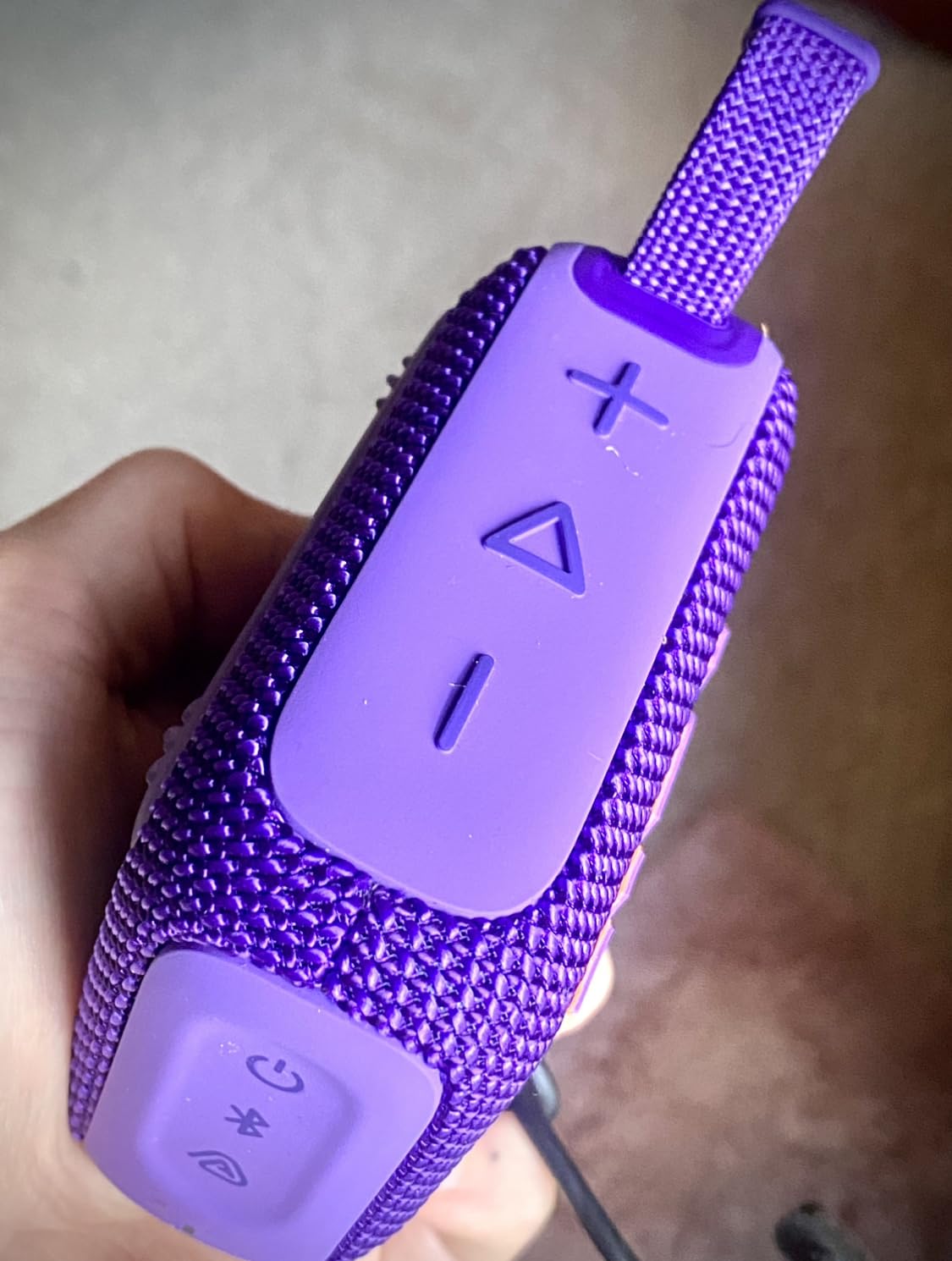 JBL Go 4 - Ultra-Portable, Waterproof and Dustproof Bluetooth Speaker, Big JBL Pro Sound with Punchy bass, 7-Hour Built-in Battery (Blue) customer photo 1