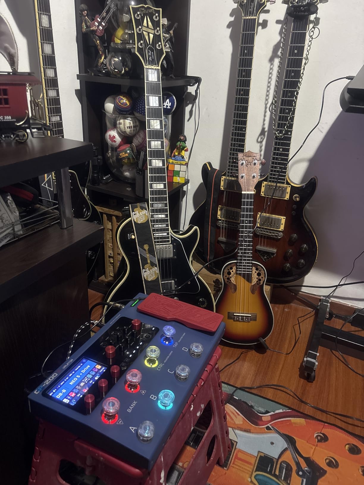 Valeton Multi-Effects with Expression Pedal Guitar Bass Amp Modeling IR Cabinets Simulation Multi Language Stereo OTG USB Audio Interface GP-100 Customer Review Valeton Multi-Effects with Expression Pedal Guitar Bass Amp Modeling IR Cabinets Simulation Multi Language Stereo OTG USB Audio Interface GP-100 - Customer Photo 2