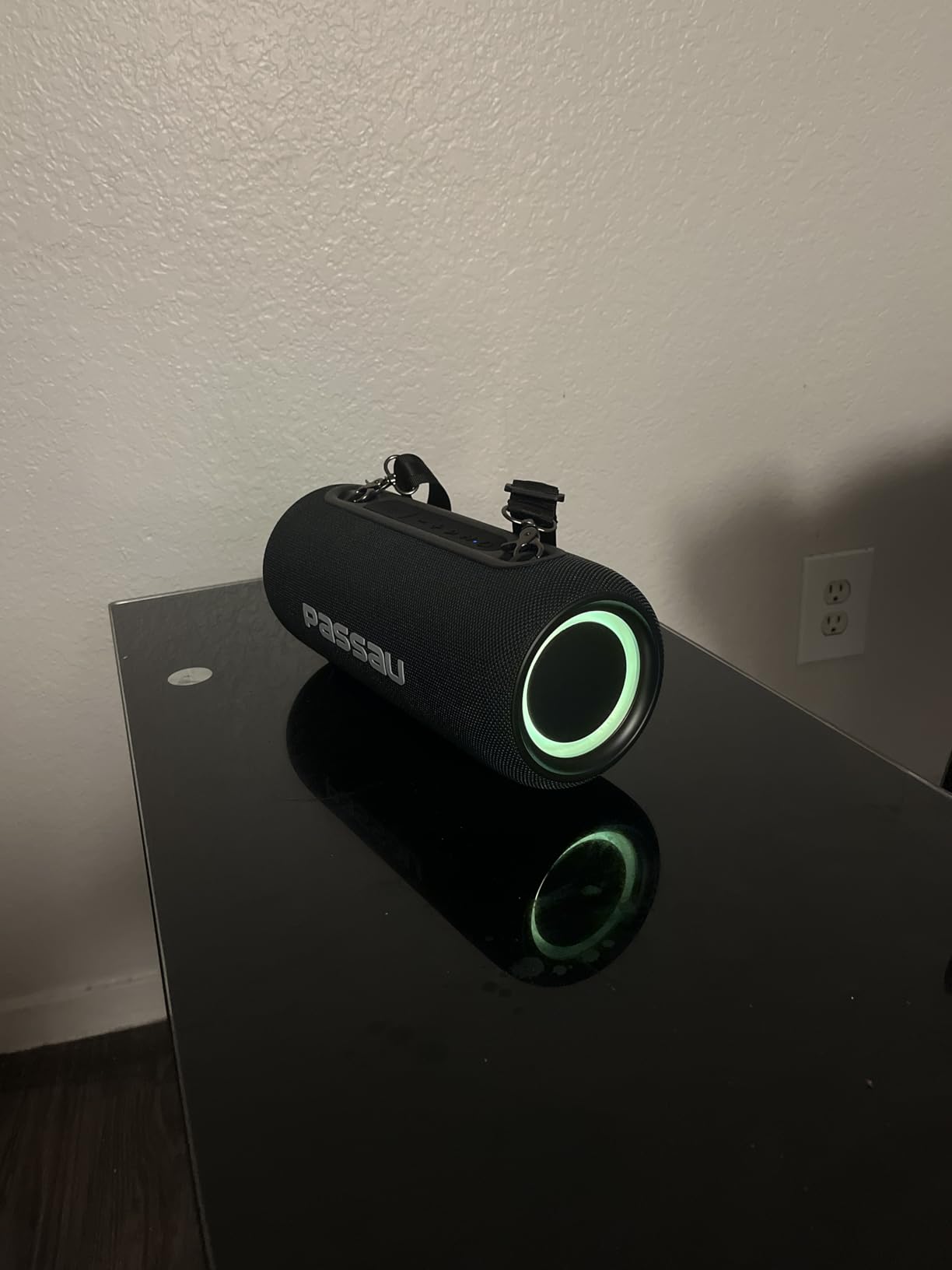Passau Portable Bluetooth Speakers Loud 40W Peak Stereo Sound, Passive Radiators-Deep Bass, All Day Playtime, Adjustable Strap, BT5.3, IPX5 Wireless Speaker RGB Lights for Indoor Outdoor Customer Review Passau Portable Bluetooth Speakers Loud 40W Peak Stereo Sound, Passive Radiators-Deep Bass, All Day Playtime, Adjustable Strap, BT5.3, IPX5 Wireless Speaker RGB Lights for Indoor Outdoor - Customer Photo 1