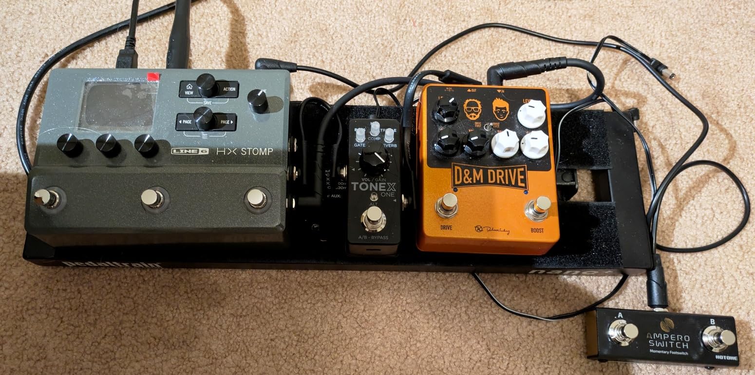 IK Multimedia TONEX One AI multiFX micro-pedal: Tone Model any electric guitar amp, guitar pedal, distortion pedal, overdrive pedal or other guitar effects Customer Review IK Multimedia TONEX One AI multiFX micro-pedal: Tone Model any electric guitar amp, guitar pedal, distortion pedal, overdrive pedal or other guitar effects - Customer Photo 1