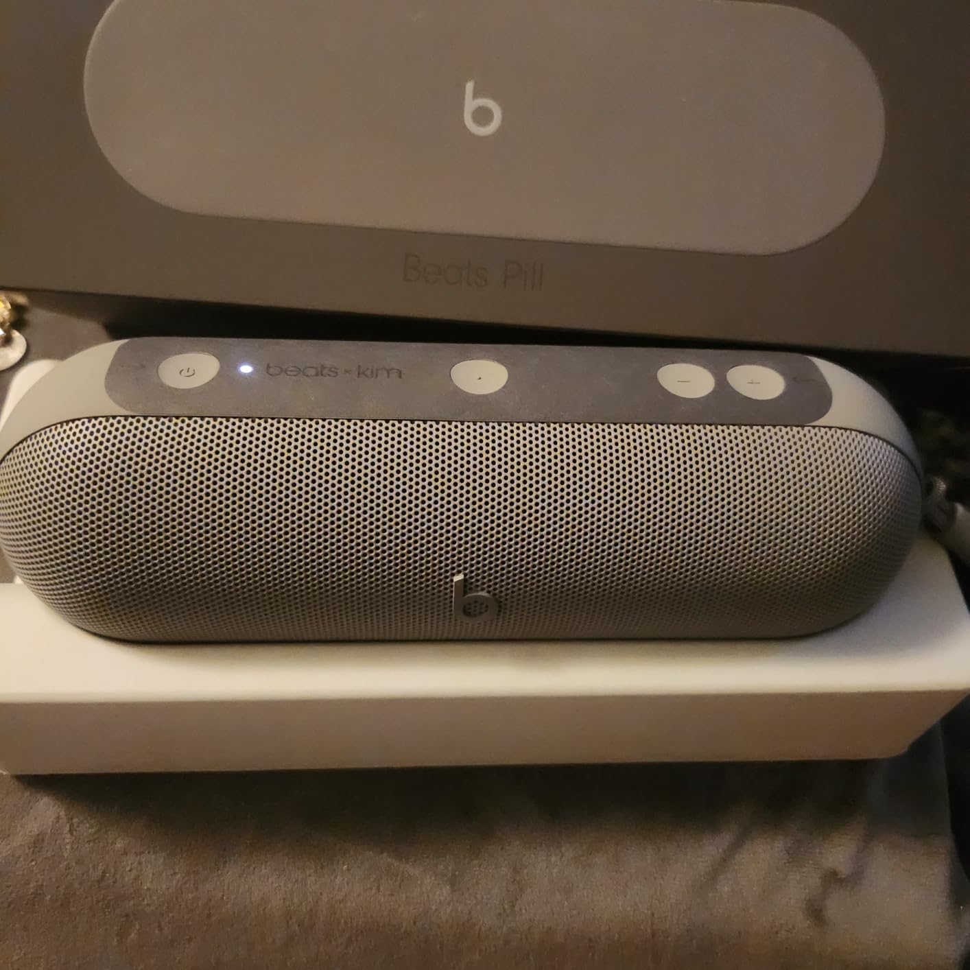 Beats Pill - Portable Bluetooth Speaker - Up to 24H Battery Life, Water Resistant, Bluetooth, Apple & Android Compatible, Seriously Loud Sound for Home, Outdoor and Travel - Matte Black Customer Review Beats Pill - Portable Bluetooth Speaker - Up to 24H Battery Life, Water Resistant, Bluetooth, Apple & Android Compatible, Seriously Loud Sound for Home, Outdoor and Travel - Matte Black - Customer Photo 2