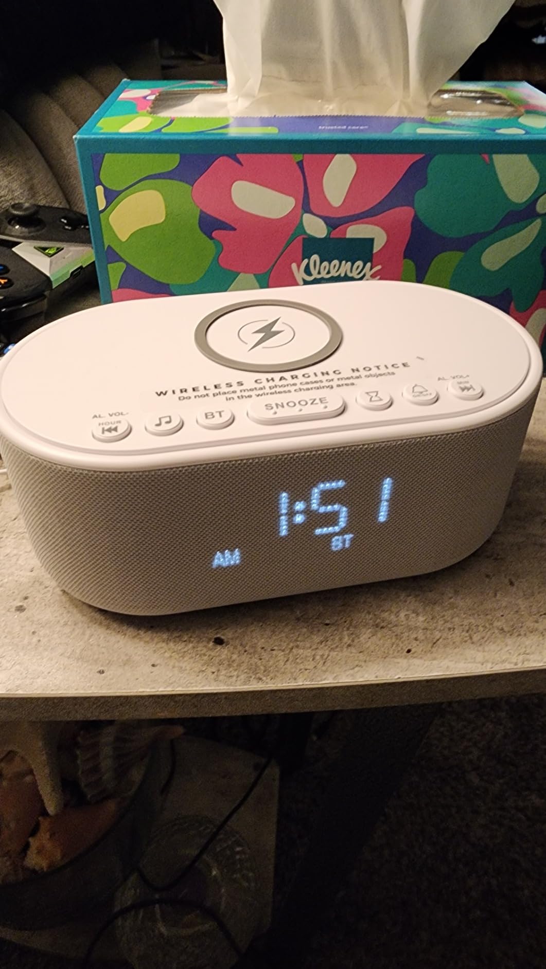 Sound Machine Alarm Clock Wireless Charger: Bluetooth 10W Stereo Sound Speaker Bedroom - White Noise Machine for Sleeping with 21 Soothing Sounds - Customer Photo 2