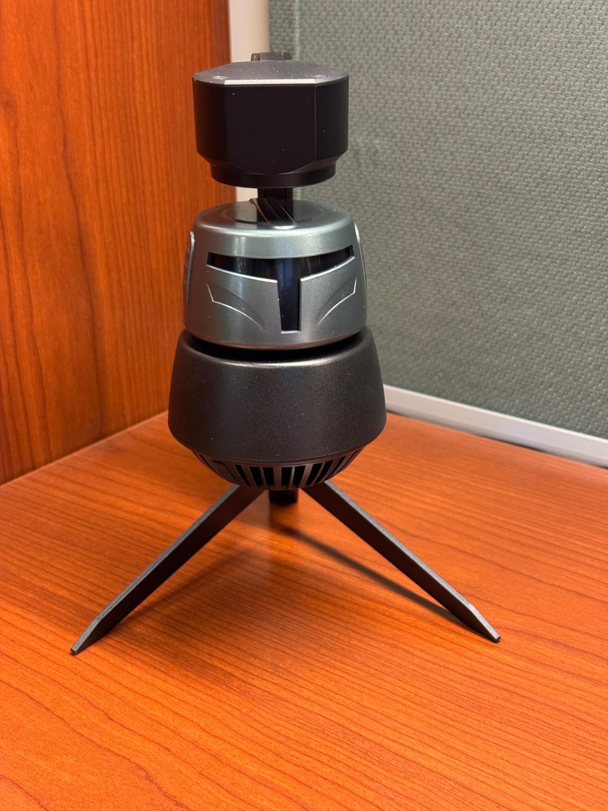 Magnetic Levitation Bluetooth Speaker, Home or Office Décor,Nostalgic Gift Idea for Adults, Fans or Collectors,Unique Conversation Starter,Cool Futuristic Design Customer Review Magnetic Levitation Bluetooth Speaker, Home or Office Décor,Nostalgic Gift Idea for Adults, Fans or Collectors,Unique Conversation Starter,Cool Futuristic Design - Customer Photo 1