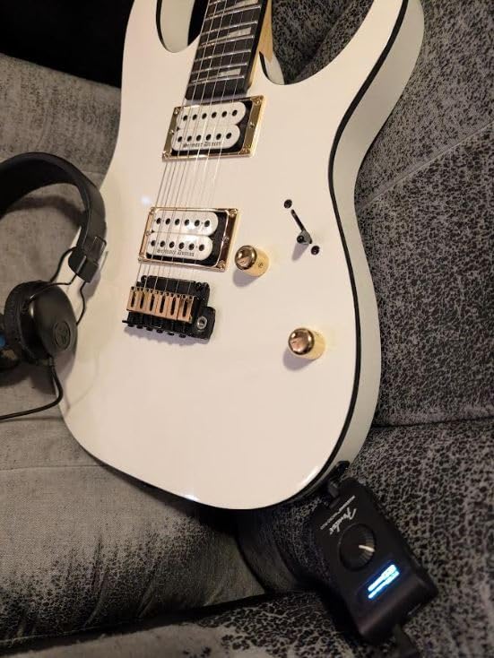 Fender Mustang Micro Plus Headphone Amplifier, Bluetooth Audio Streaming and 50 Amp and Effects Models, with 2-Year Warranty Customer Review Fender Mustang Micro Plus Headphone Amplifier, Bluetooth Audio Streaming and 50 Amp and Effects Models, with 2-Year Warranty - Customer Photo 1