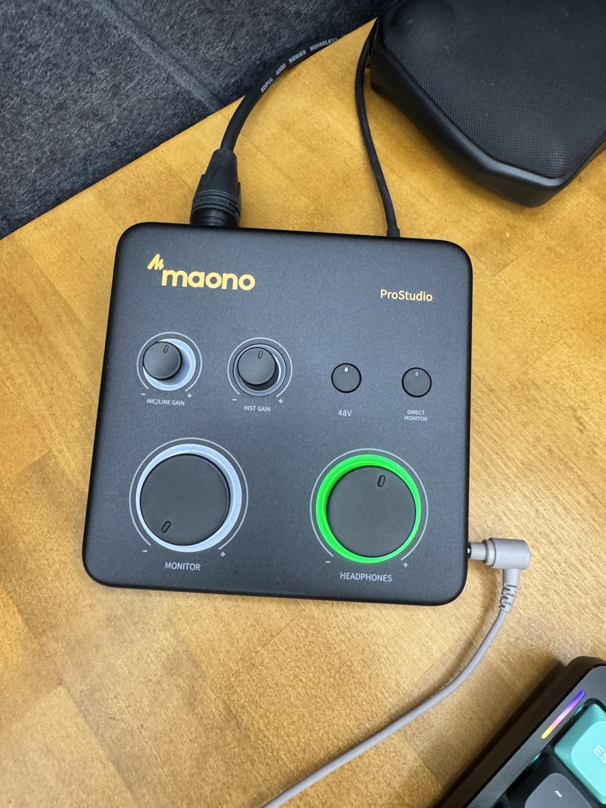 MAONO USB Audio Interface for PC: Interface with XLR Input 24-bit/192kHz Routing Software LOOPBACK ASIO Driver for Recording Music, Home-Studio, Guitar, Podcast, Streaming, DAW(PS22 Lite Black) Customer Review MAONO USB Audio Interface for PC: Interface with XLR Input 24-bit/192kHz Routing Software LOOPBACK ASIO Driver for Recording Music, Home-Studio, Guitar, Podcast, Streaming, DAW(PS22 Lite Black) - Customer Photo 1
