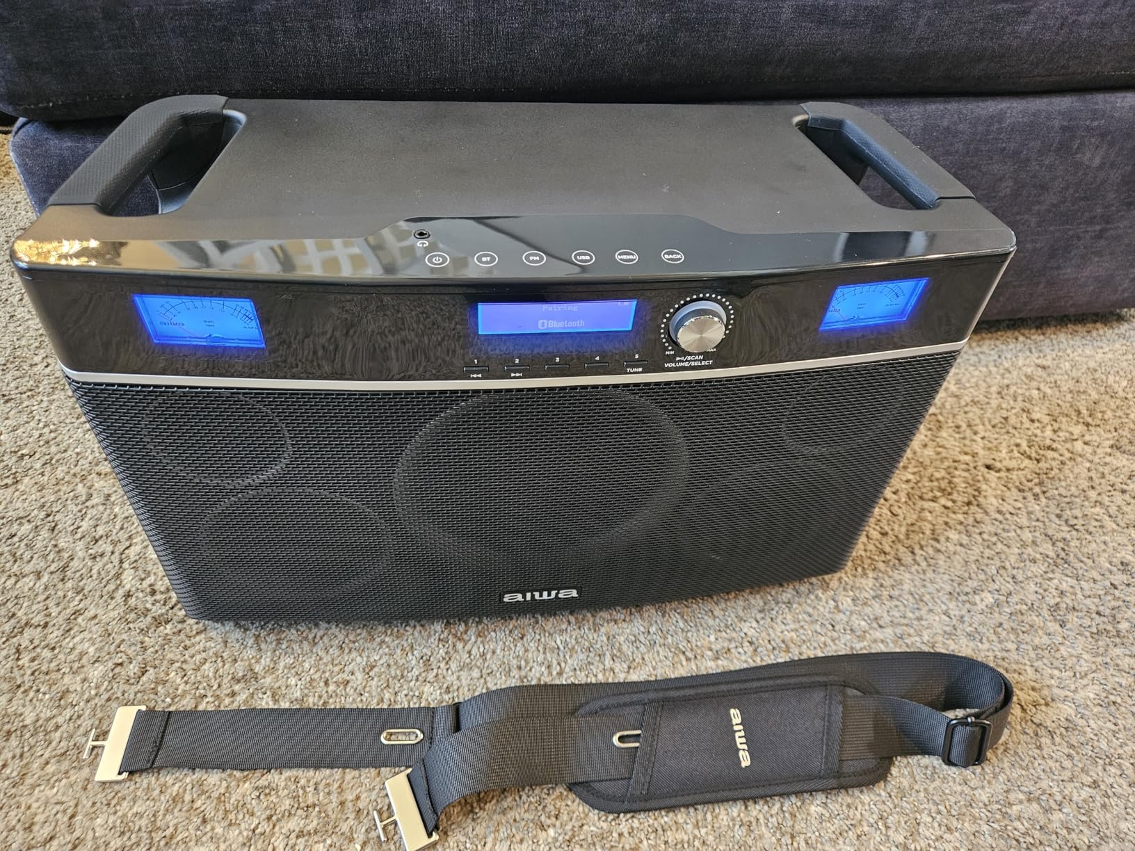 Aiwa Exos-10 Portable Bluetooth Speaker, 200W RMS Power, 6.5